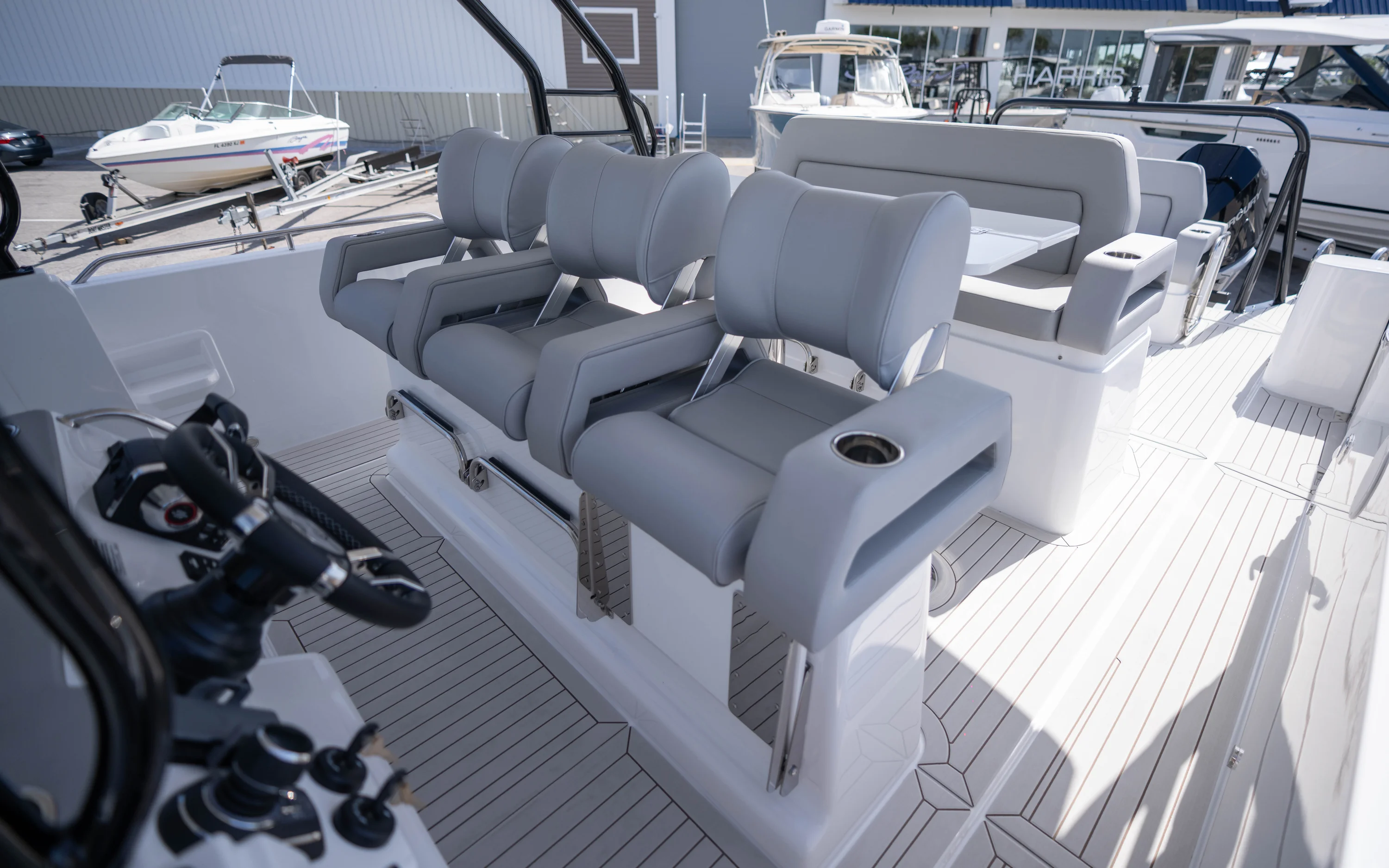 2026 Cruisers Yachts 38 VTR Image Thumbnail #37