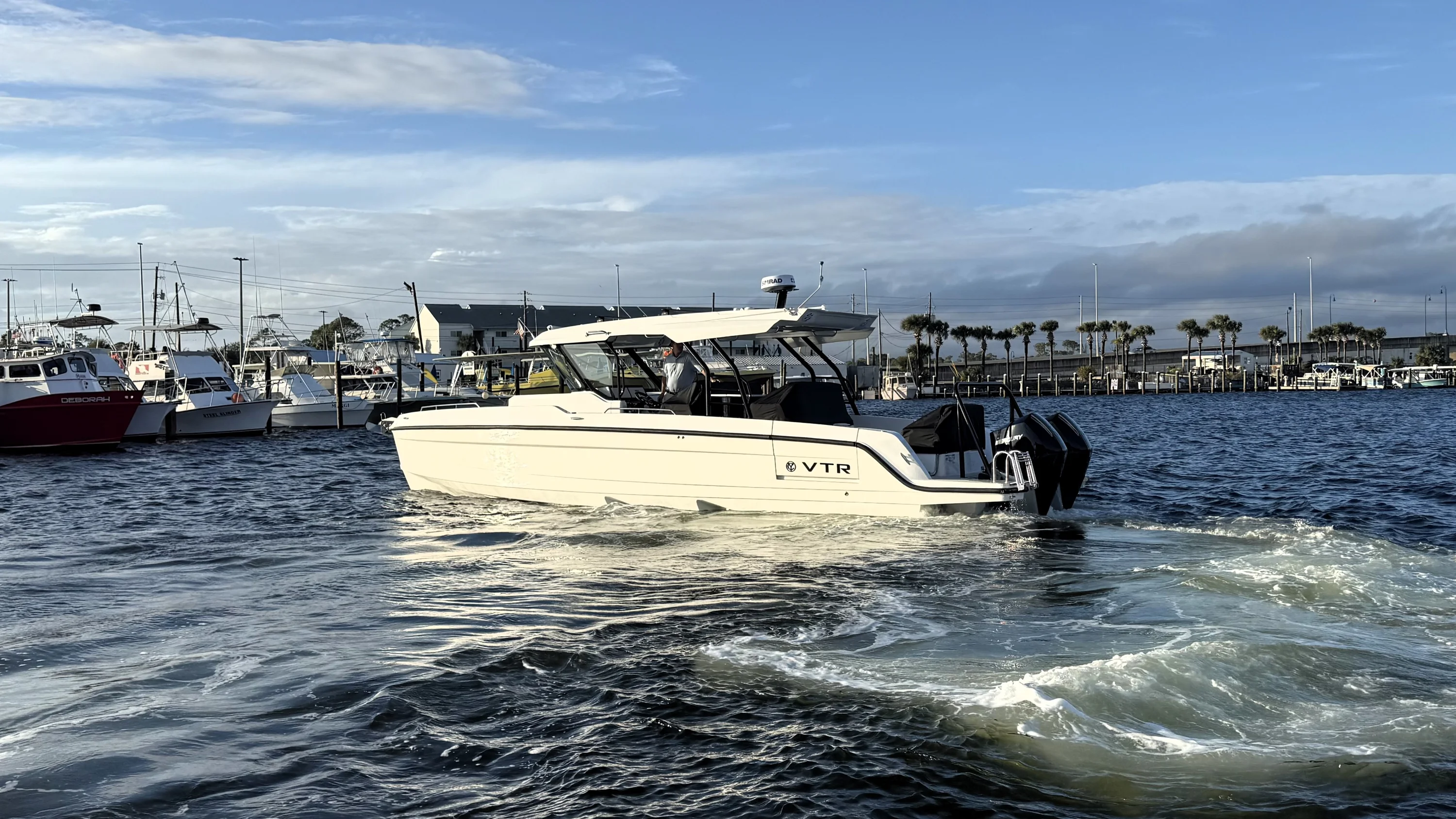 2026 Cruisers Yachts 38 VTR Image Thumbnail #55