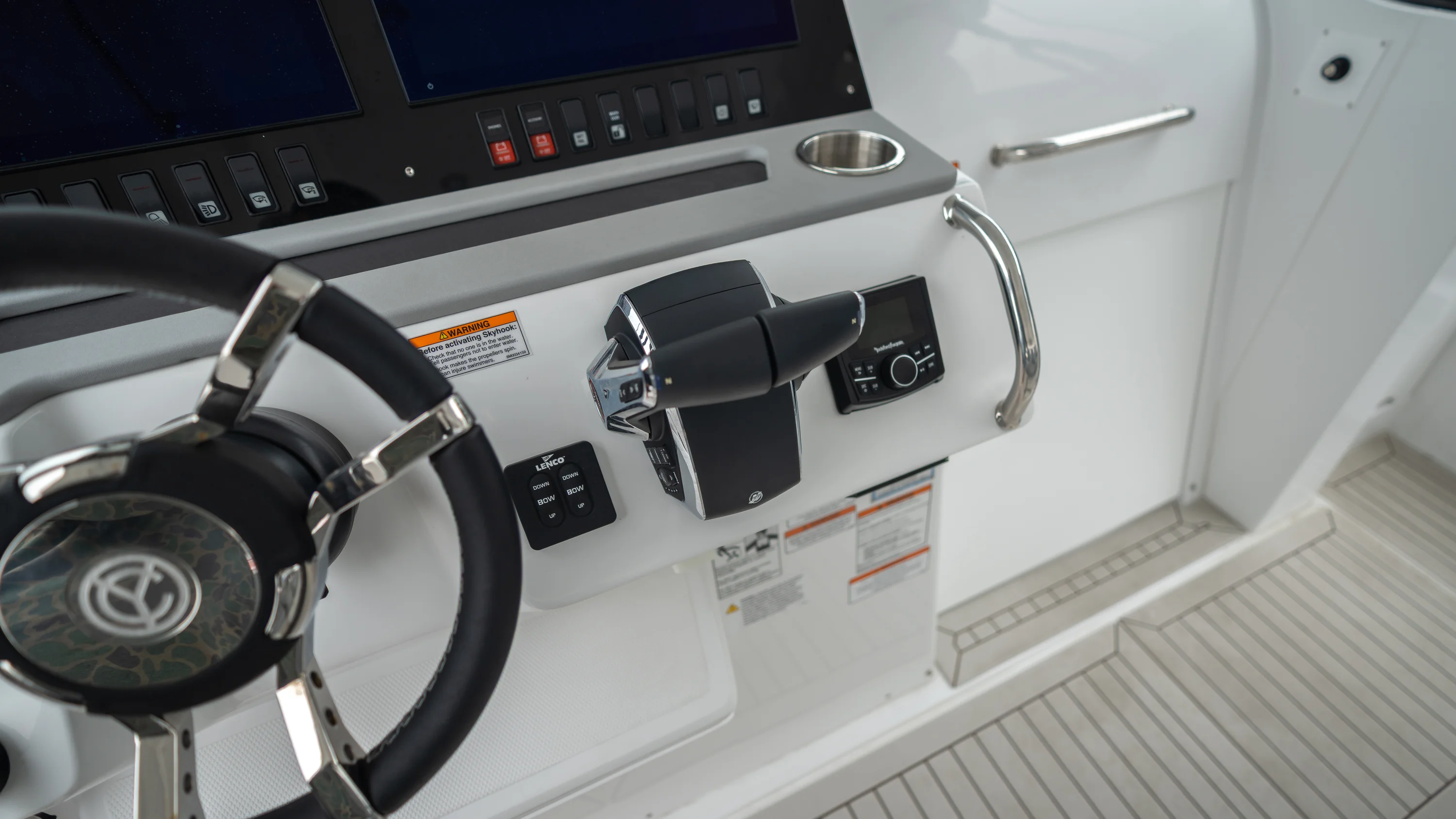 2026 Cruisers Yachts 38 VTR Image Thumbnail #26