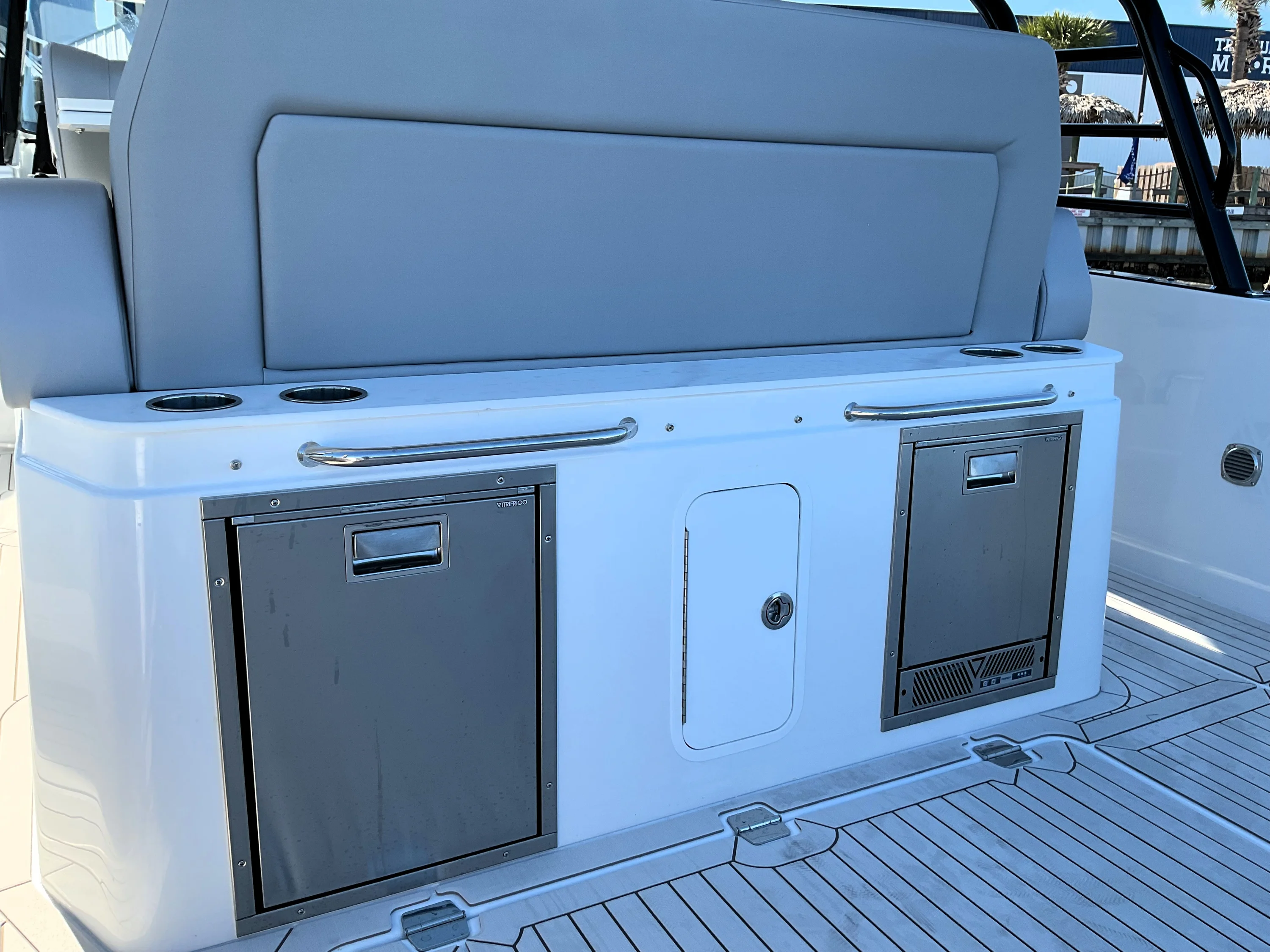 2026 Cruisers Yachts 38 VTR Image Thumbnail #20