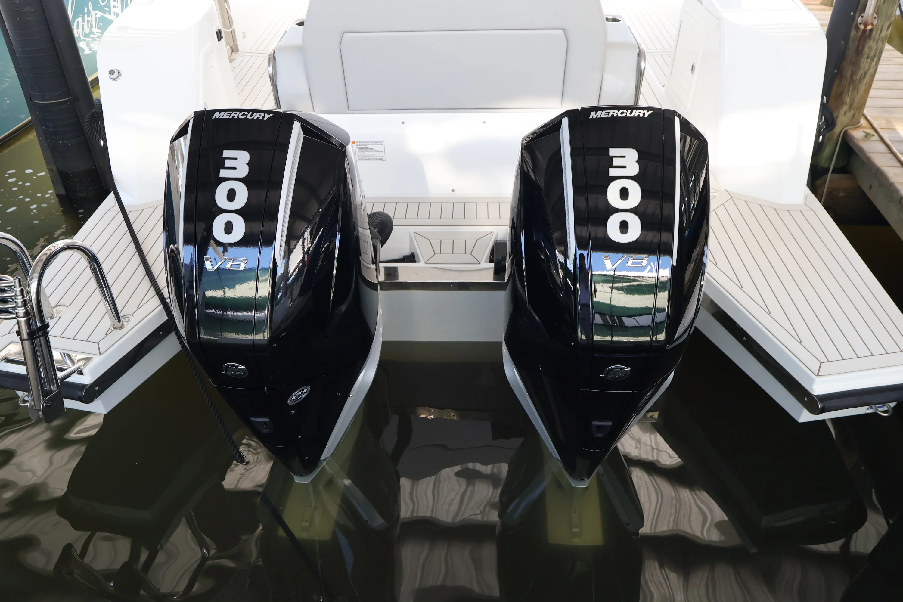 2026 Cruisers Yachts 38 VTR Image Thumbnail #11