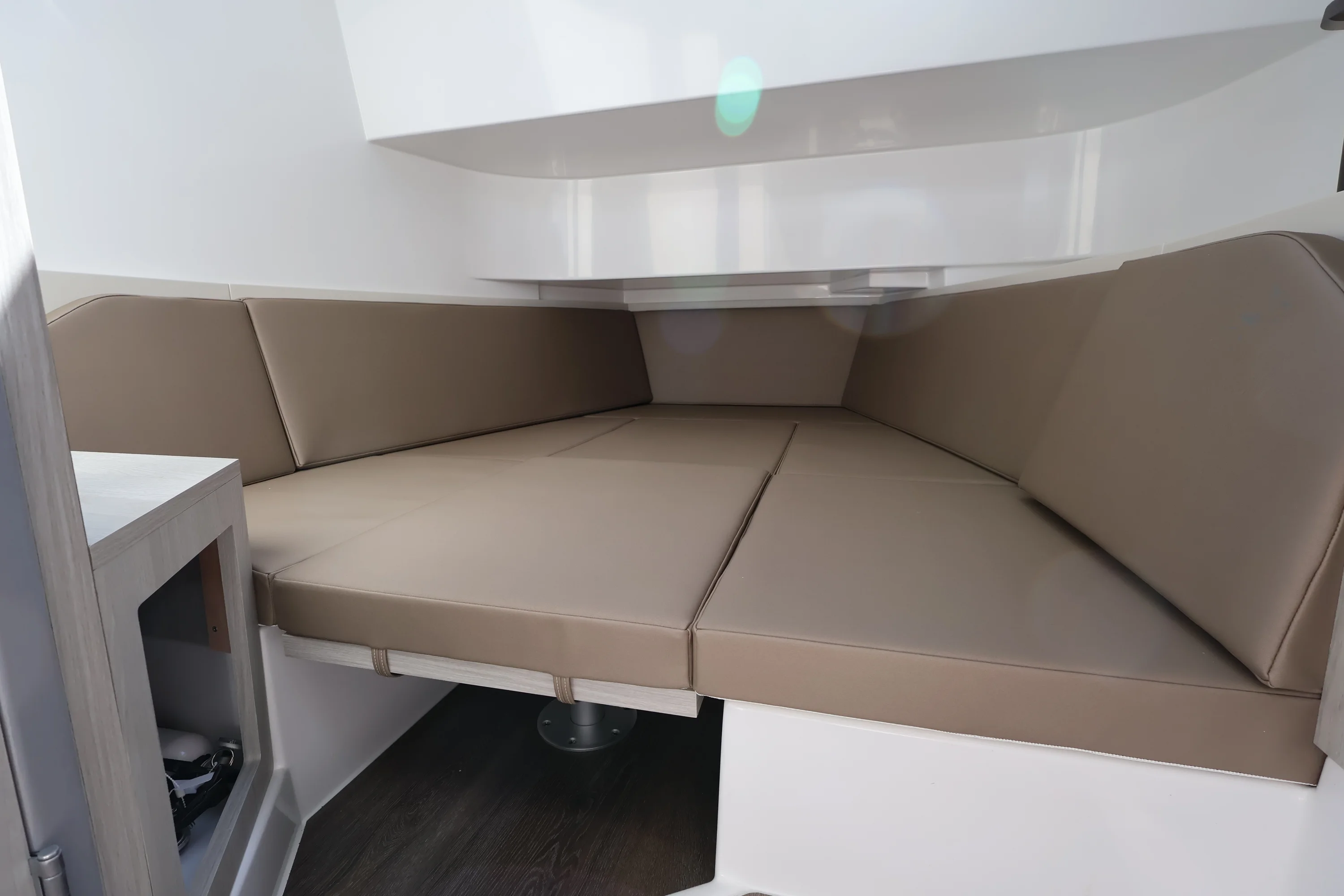 2026 Cruisers Yachts 38 VTR Image Thumbnail #37