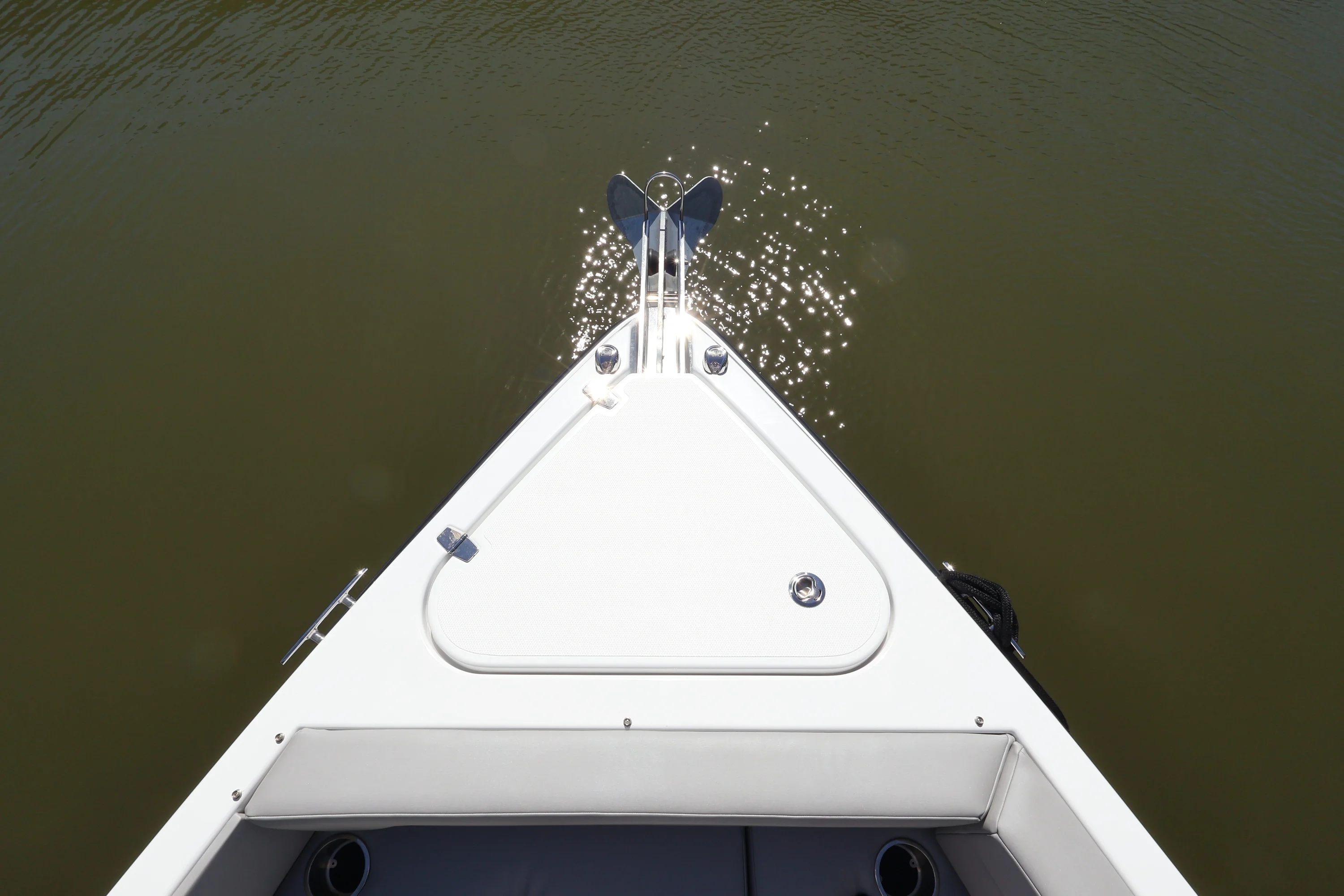 2026 Cruisers Yachts 38 VTR Image Thumbnail #52