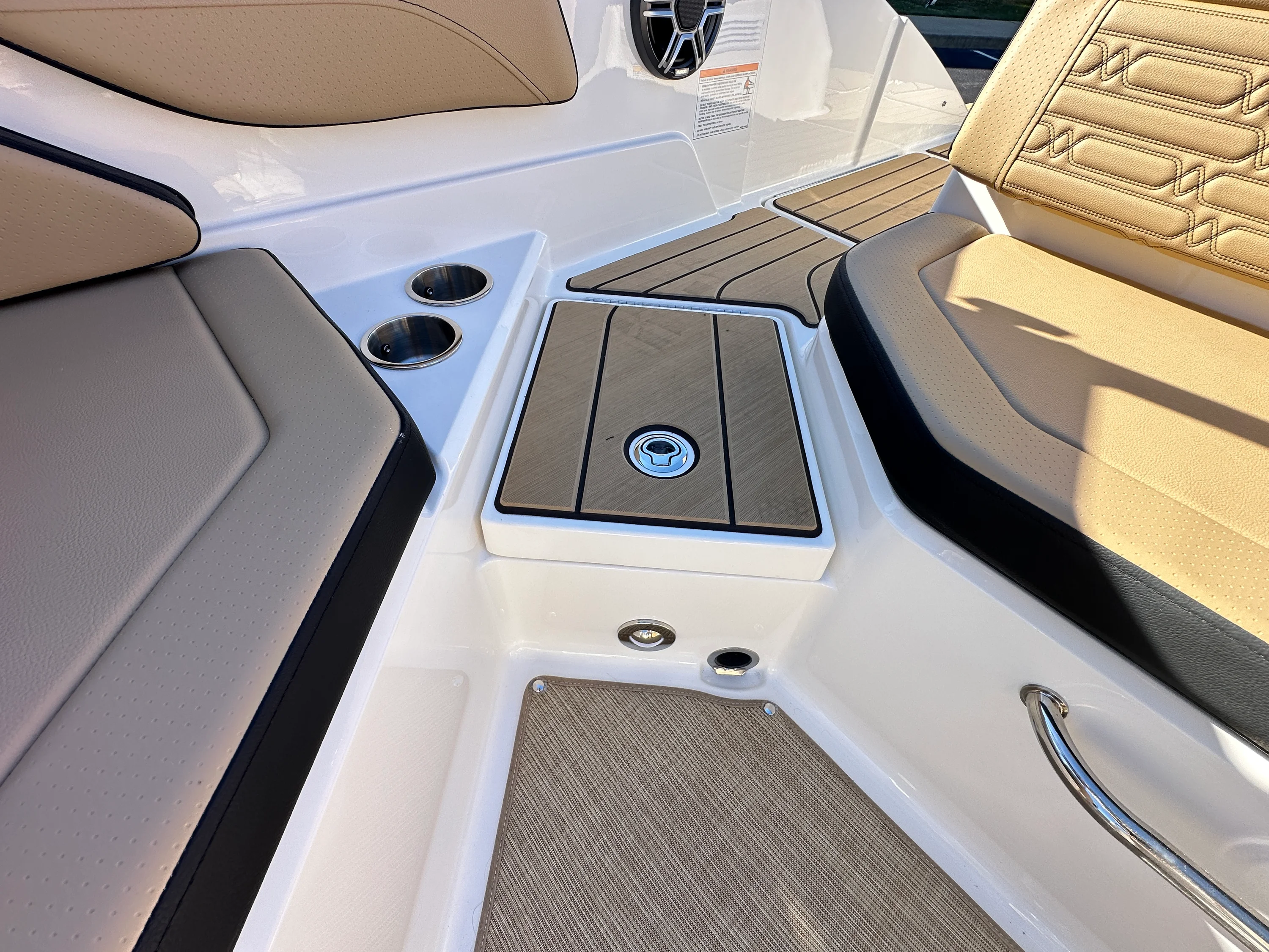 2026 Sea Ray SPX 210 Image Thumbnail #19