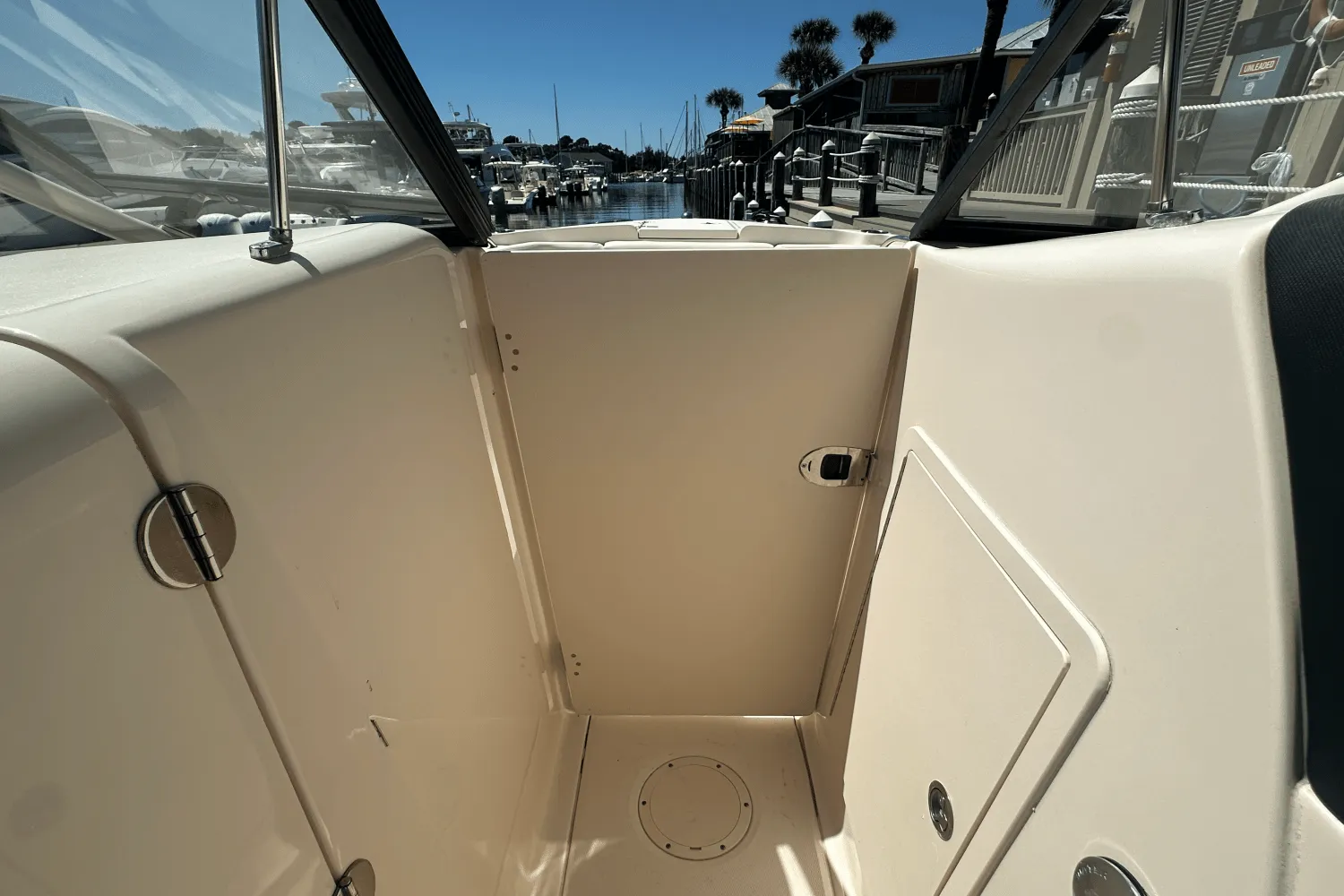 2016 Grady-White Freedom 275 Image Thumbnail #45