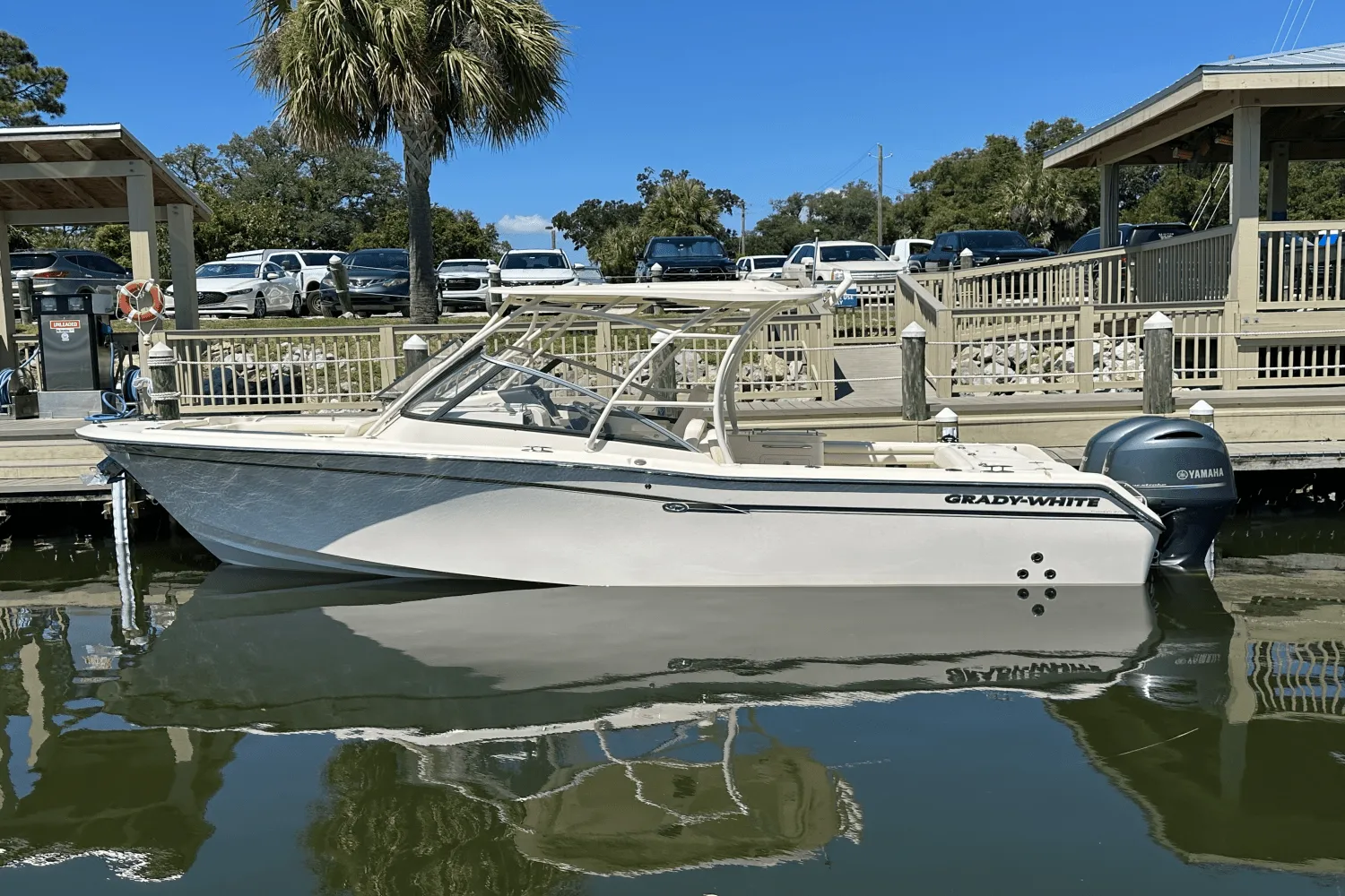 2016 Grady-White Freedom 275 Image Thumbnail #1