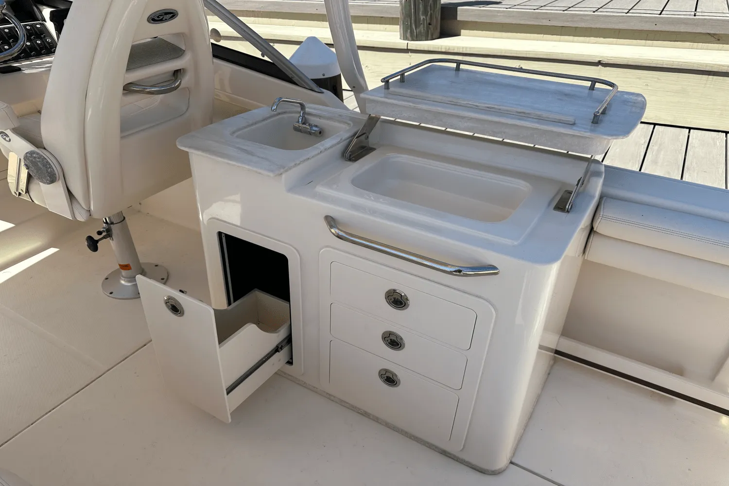 2016 Grady-White Freedom 275 Image Thumbnail #34