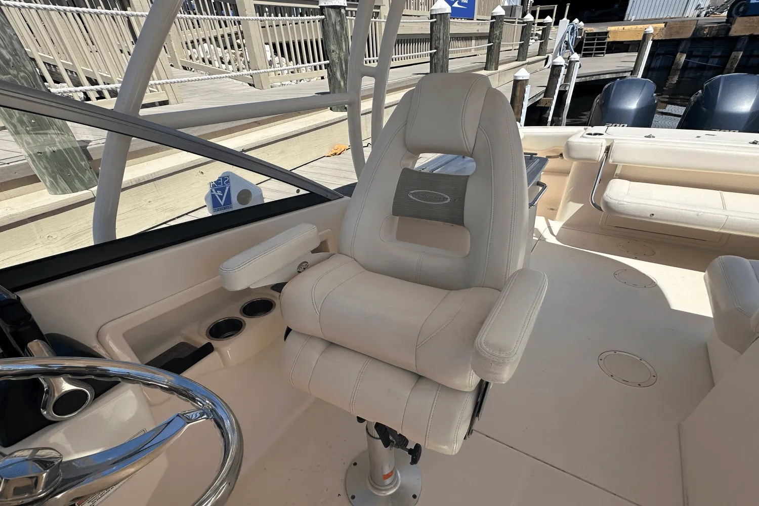 2016 Grady-White Freedom 275 Image Thumbnail #38