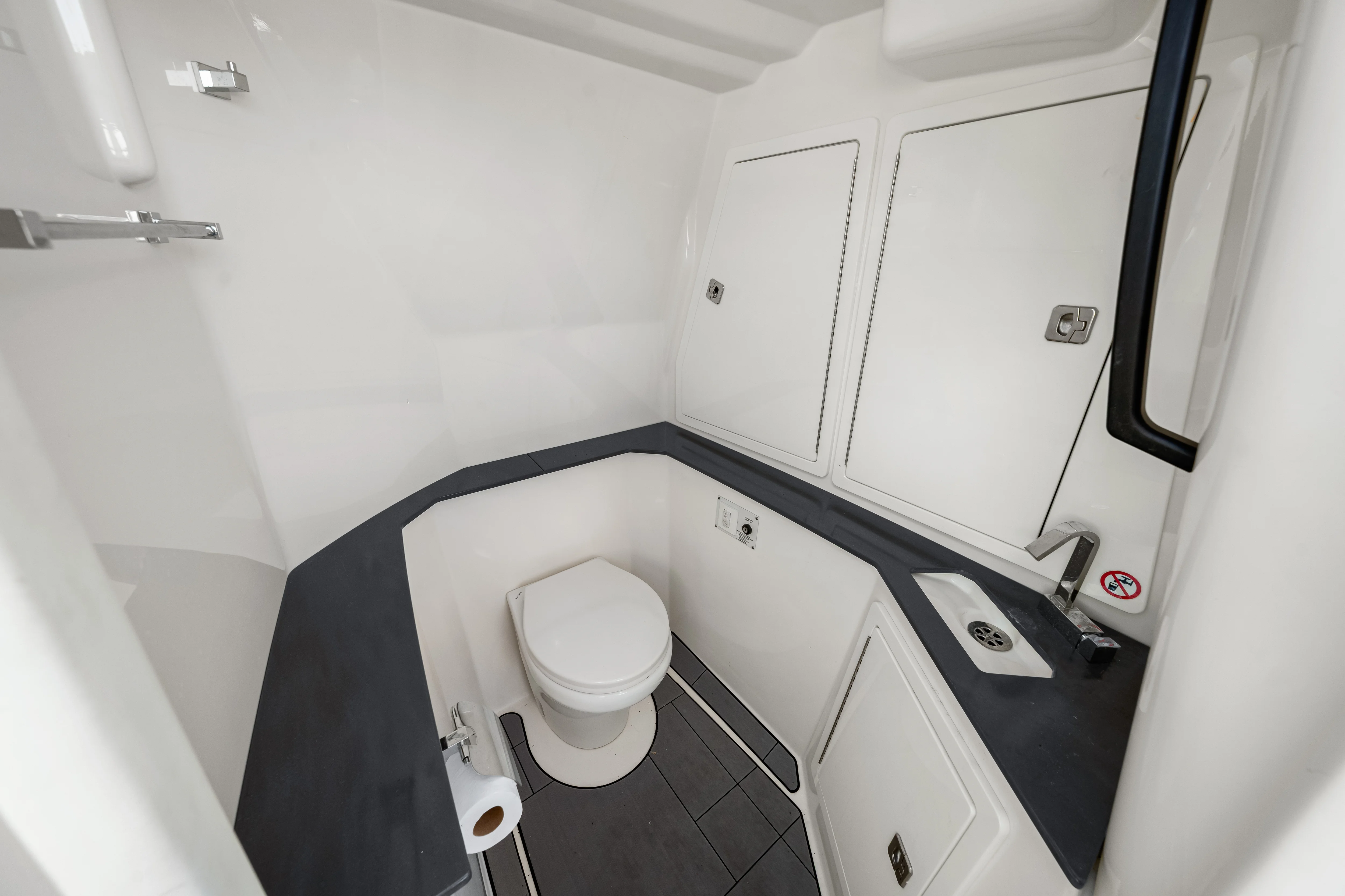 2021 Aviara 32 Image Thumbnail #48