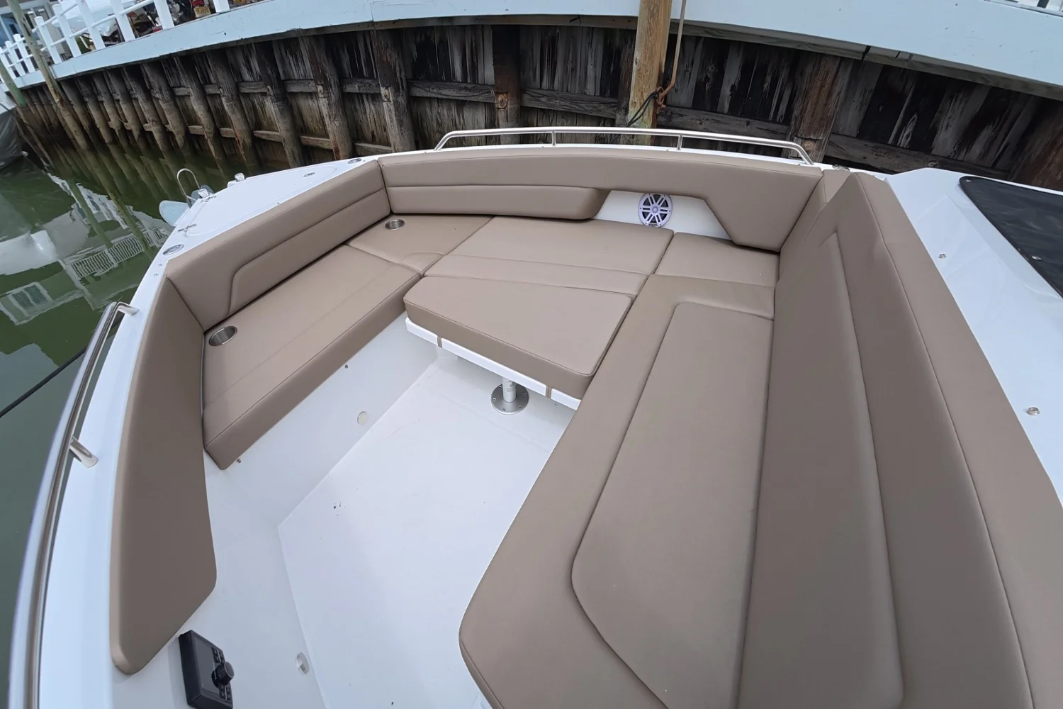 2026 Cruisers Yachts 38 VTR EC Image Thumbnail #59