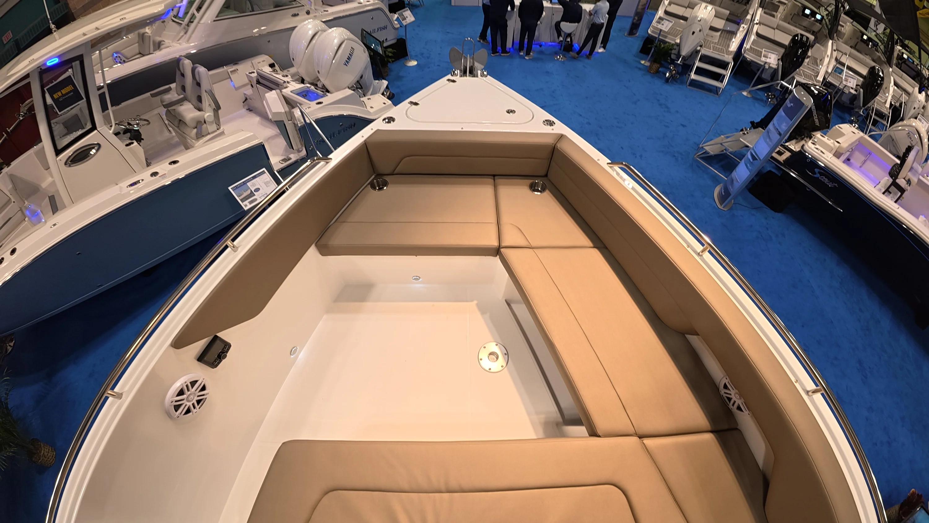 2026 Cruisers Yachts 38 VTR EC Image Thumbnail #25