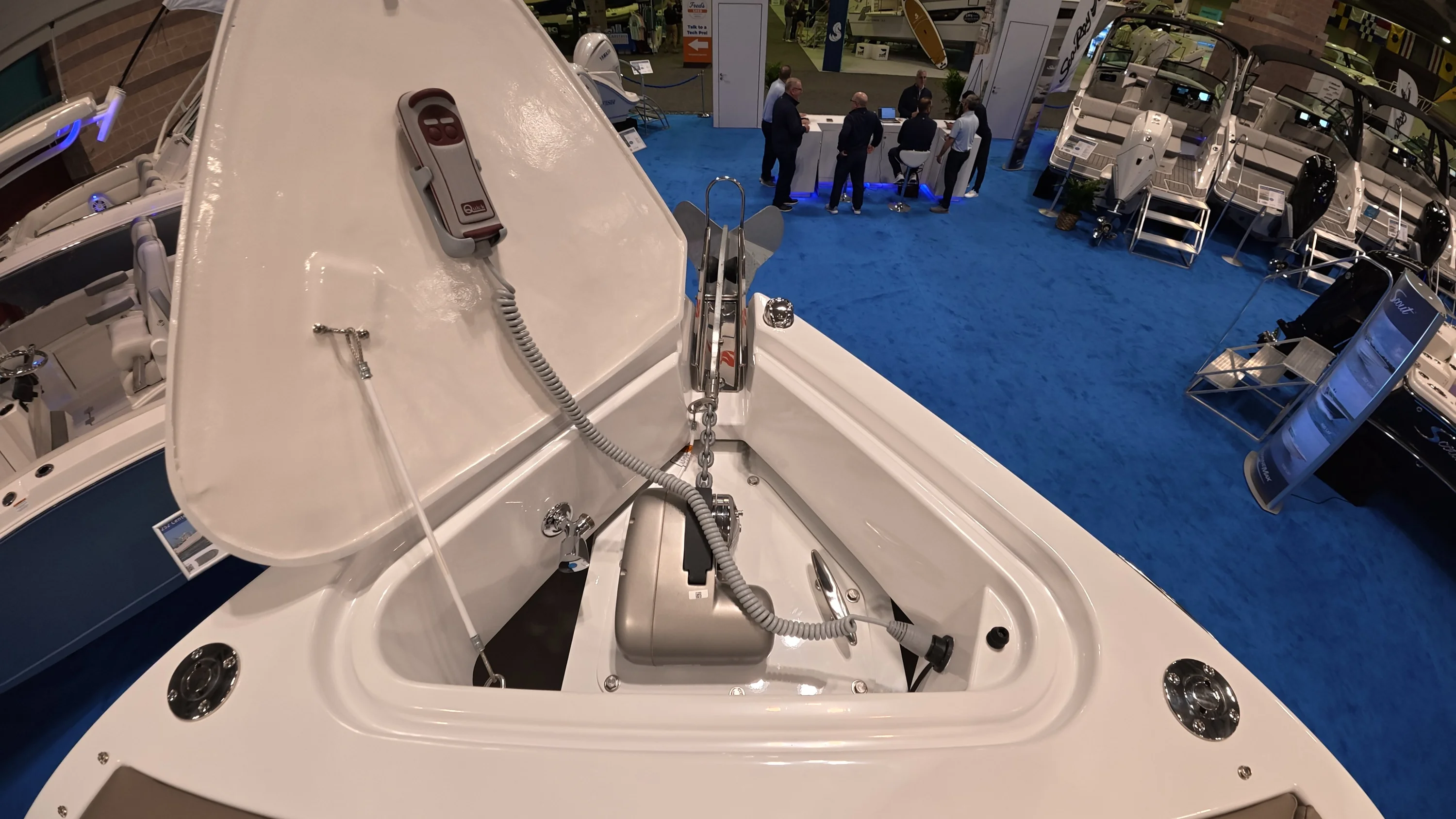 2026 Cruisers Yachts 38 VTR EC Image Thumbnail #30