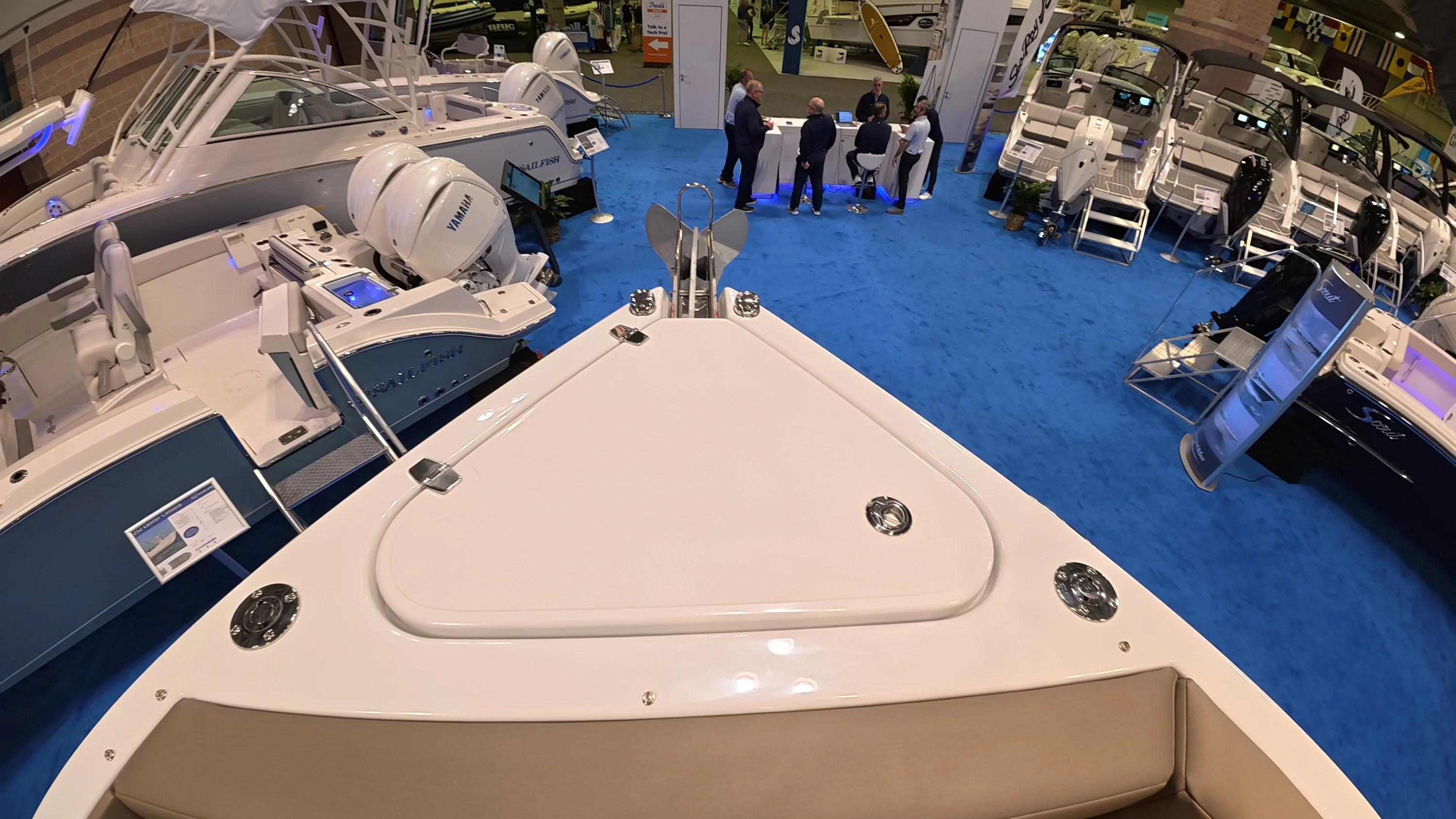 2026 Cruisers Yachts 38 VTR EC Image Thumbnail #29