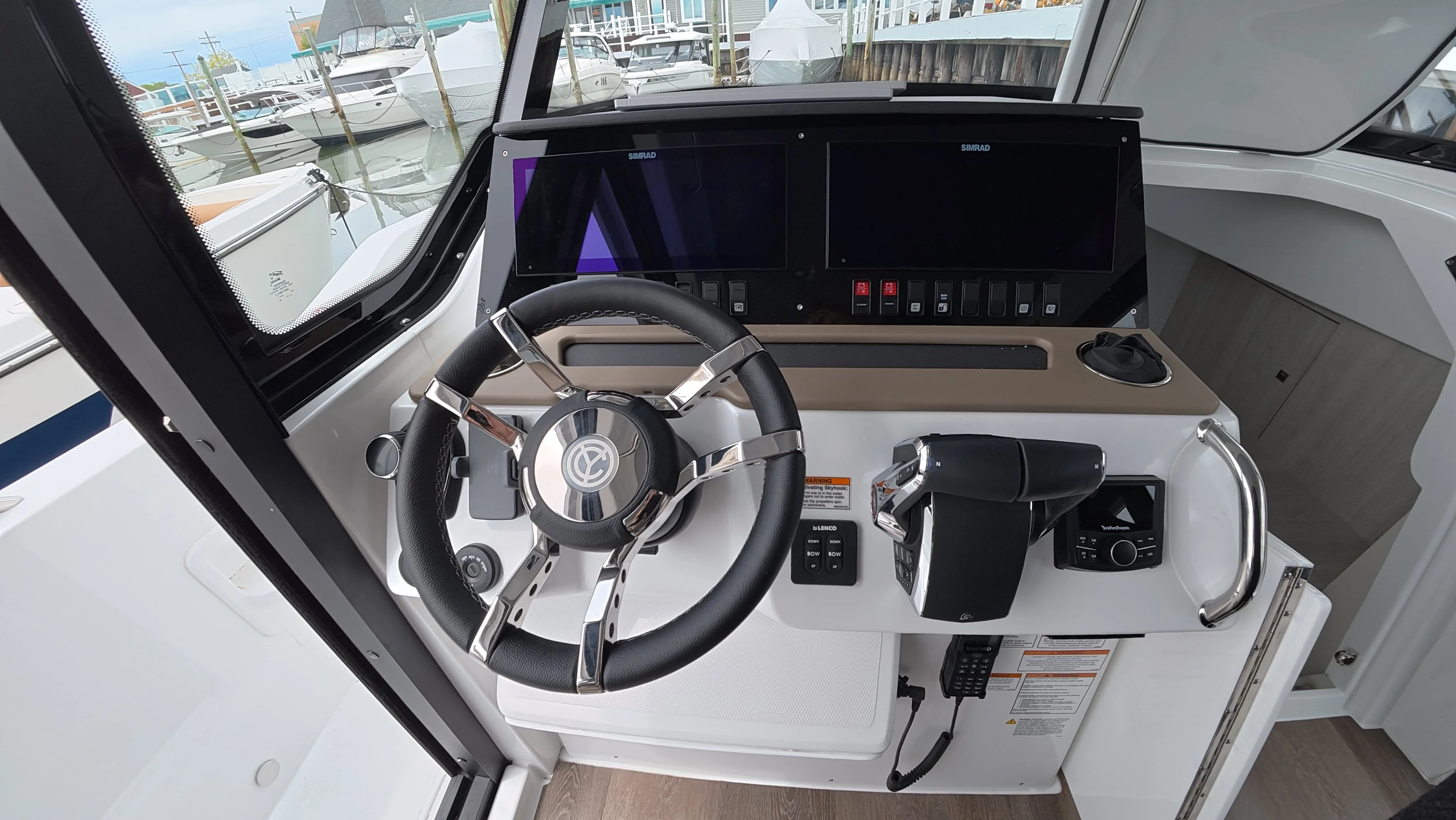 2026 Cruisers Yachts 38 VTR EC Image Thumbnail #27