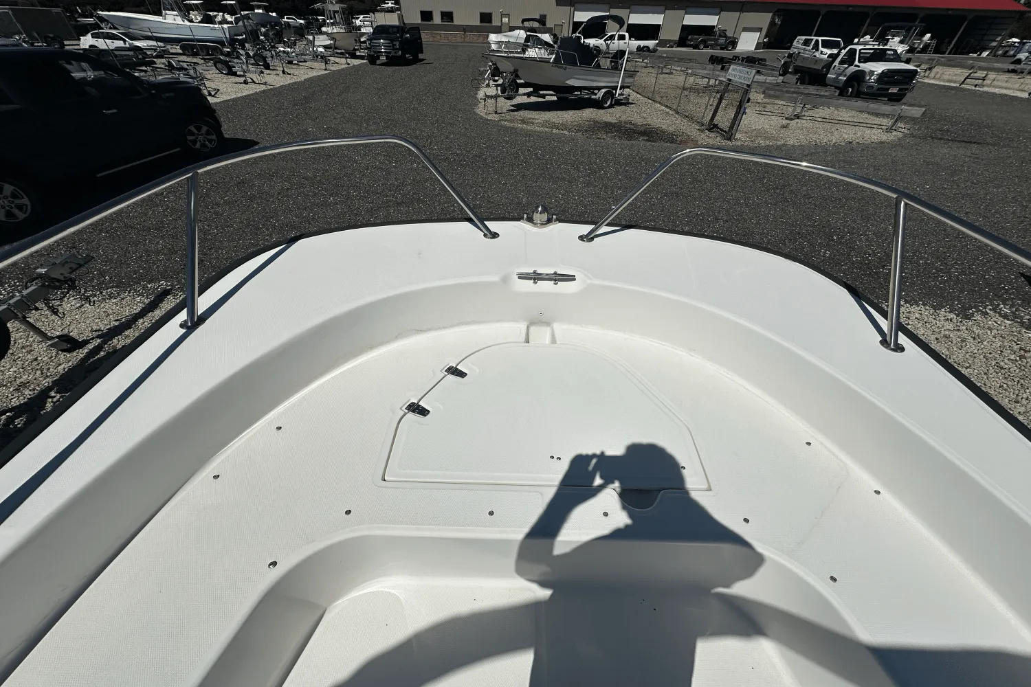 2017 Boston Whaler 190 MONTAUK Image Thumbnail #9