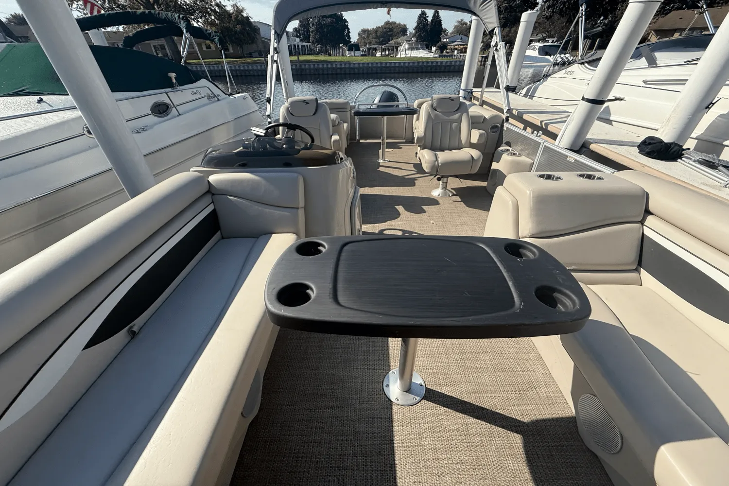 2019 Bennington S22 TRITOON Image Thumbnail #21