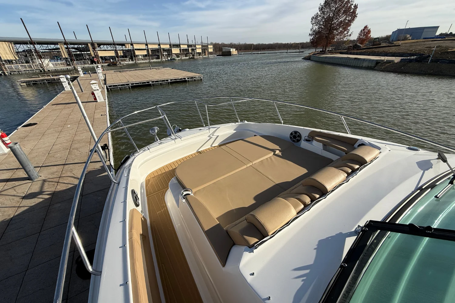 2026 Sea Ray Sundancer 320 Image Thumbnail #25