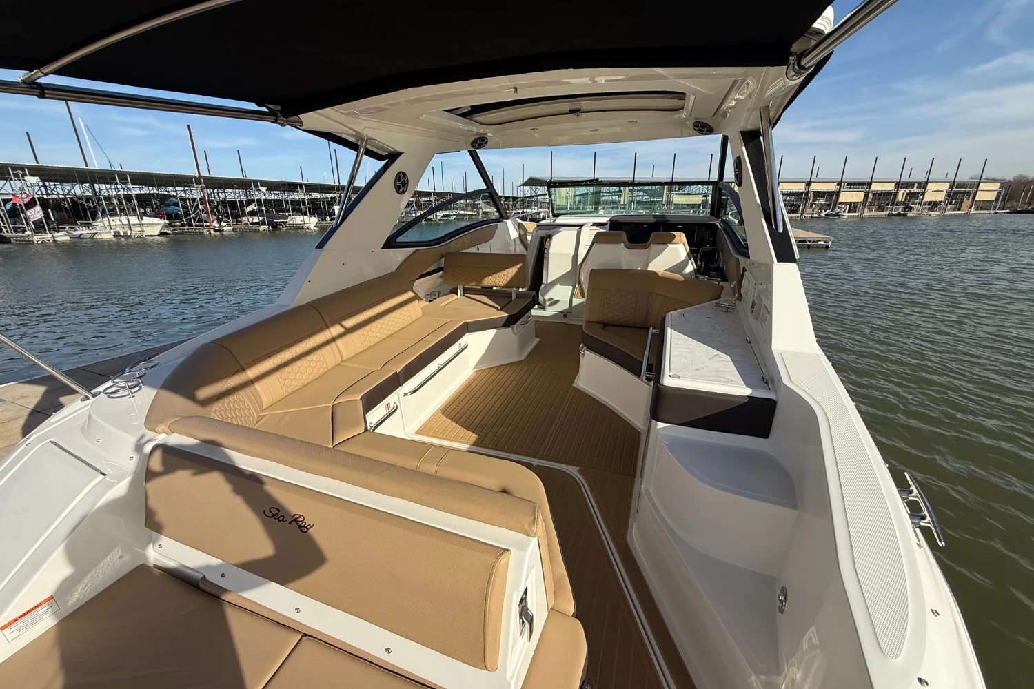 2026 Sea Ray Sundancer 320 Image Thumbnail #8