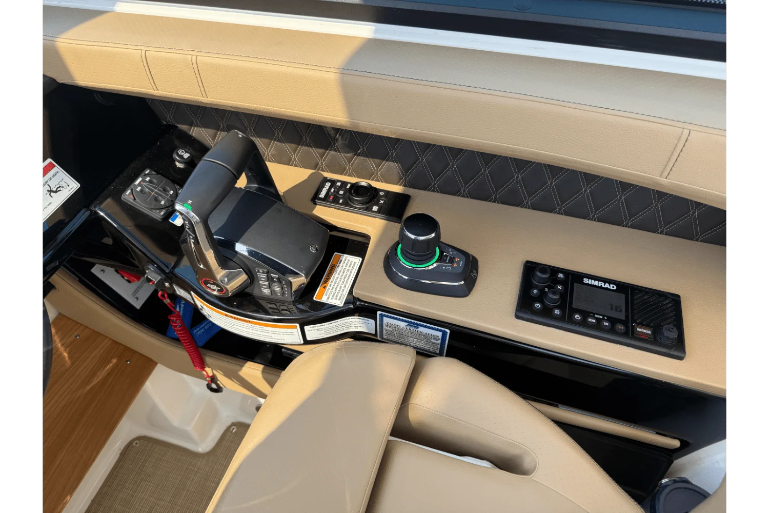 2025 Sea Ray 400 SLX OUTBOARD Image Thumbnail #22