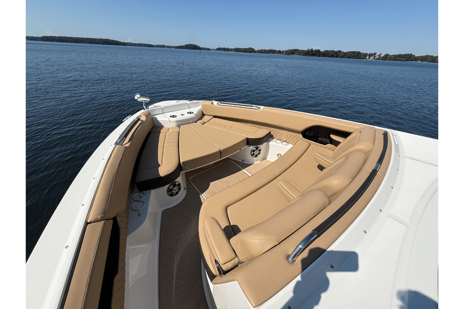 2025 Sea Ray 400 SLX OUTBOARD Image Thumbnail #29