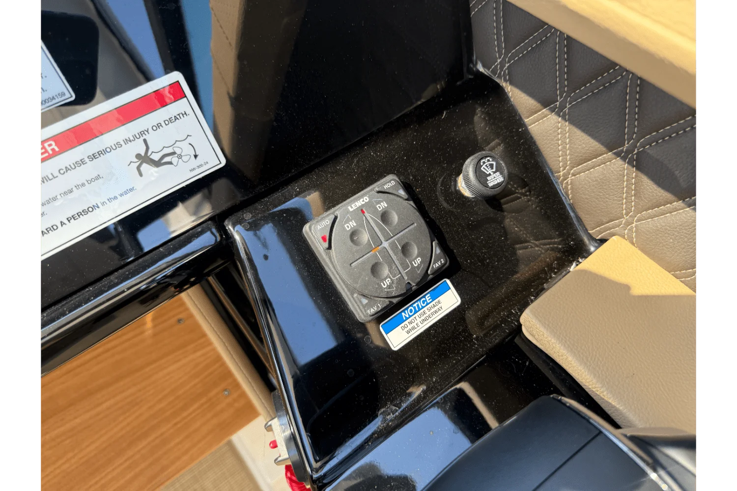 2025 Sea Ray 400 SLX OUTBOARD Image Thumbnail #23