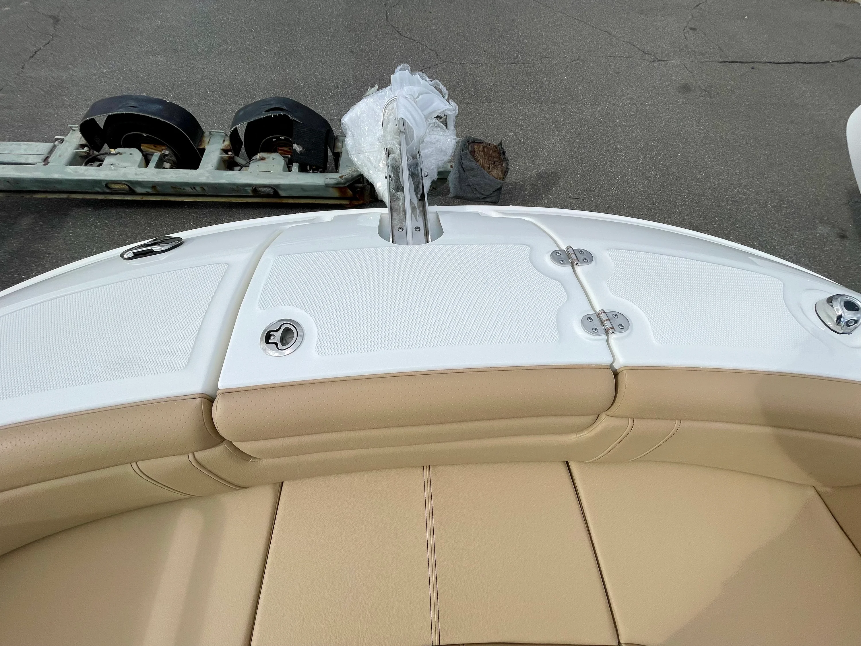 2026 Sea Ray SDX 290 Outboard Image Thumbnail #16