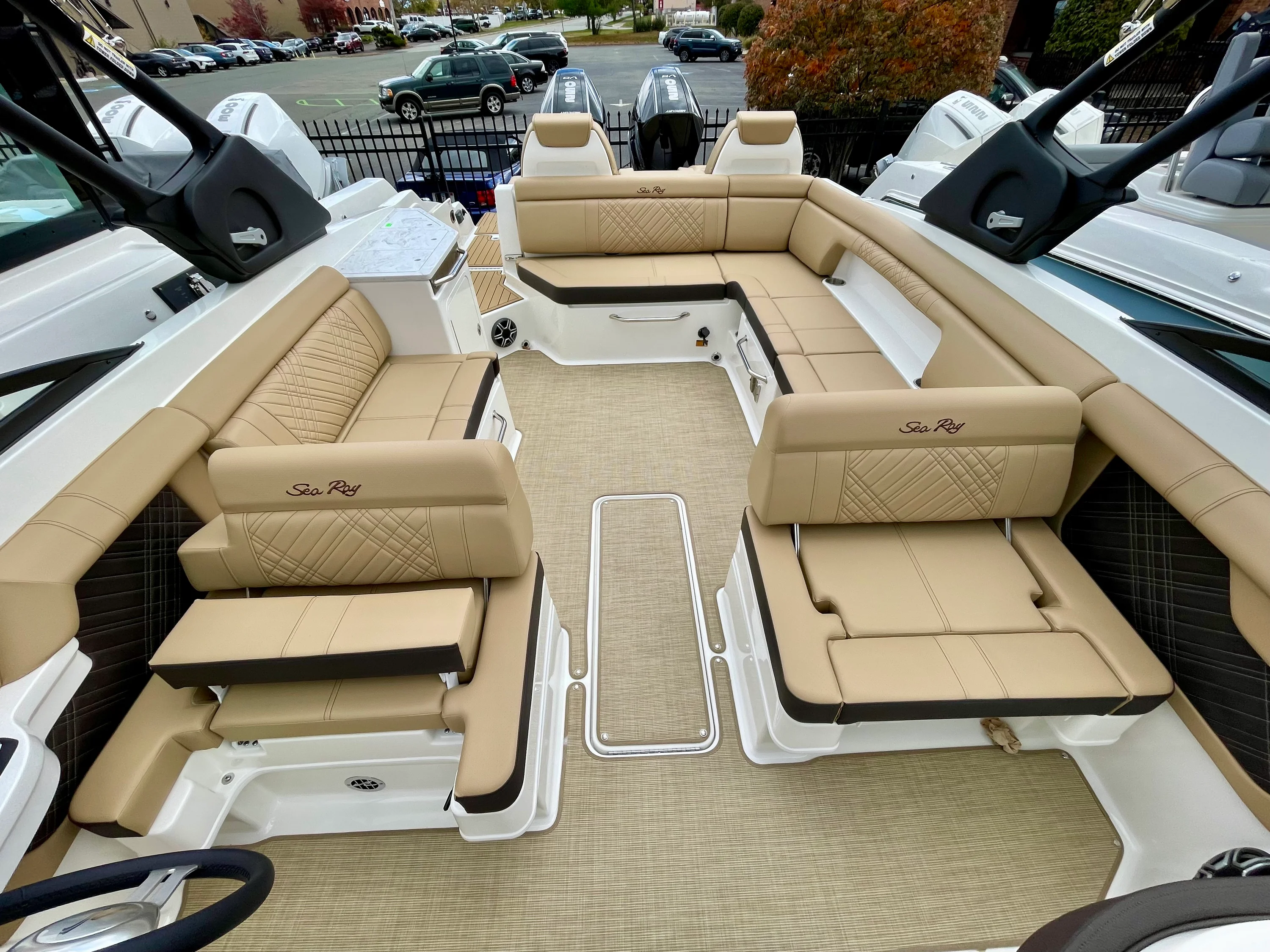 2026 Sea Ray SDX 290 Outboard Image Thumbnail #14