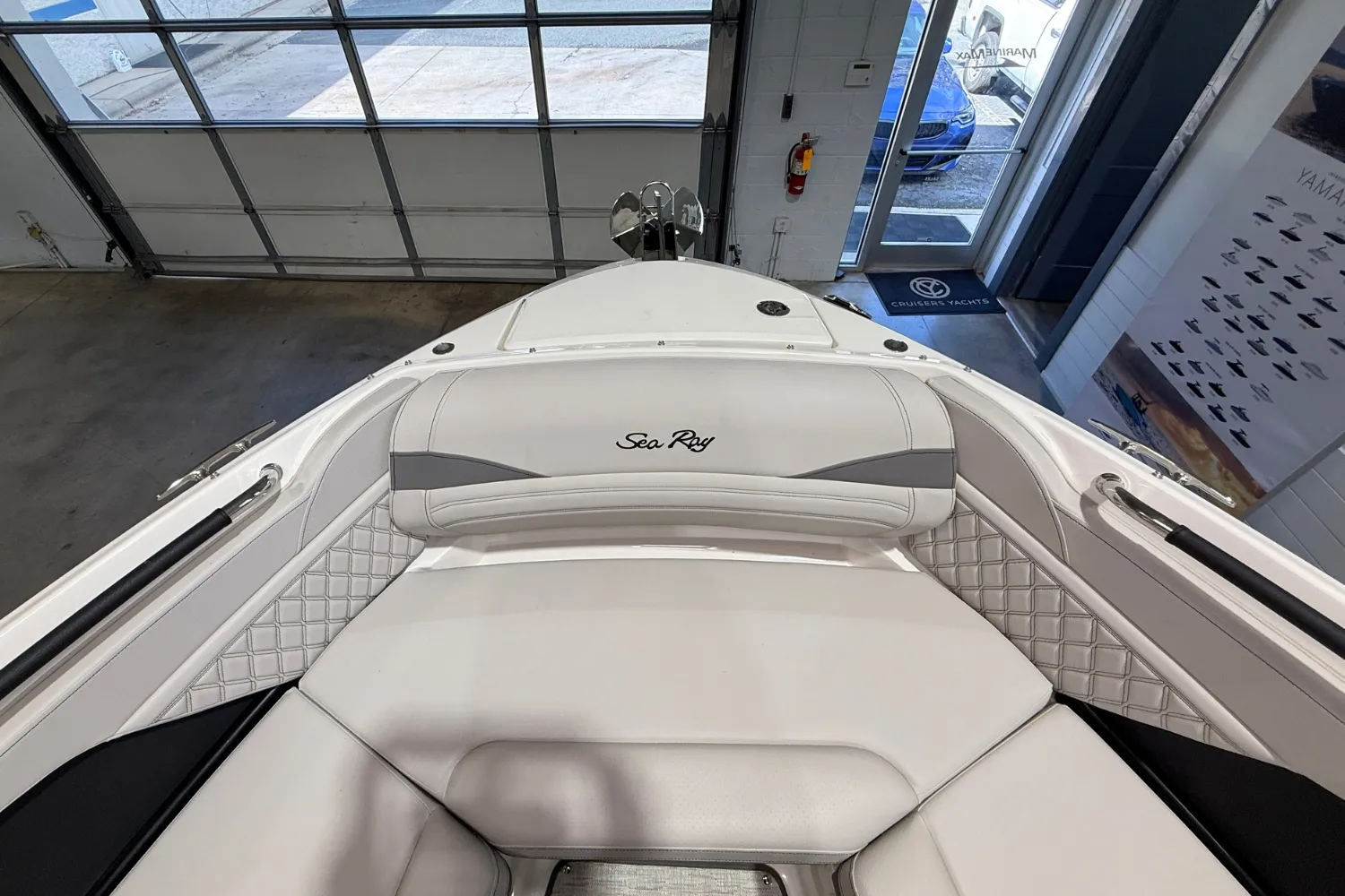 2026 Sea Ray SLX 280 Outboard Image Thumbnail #30