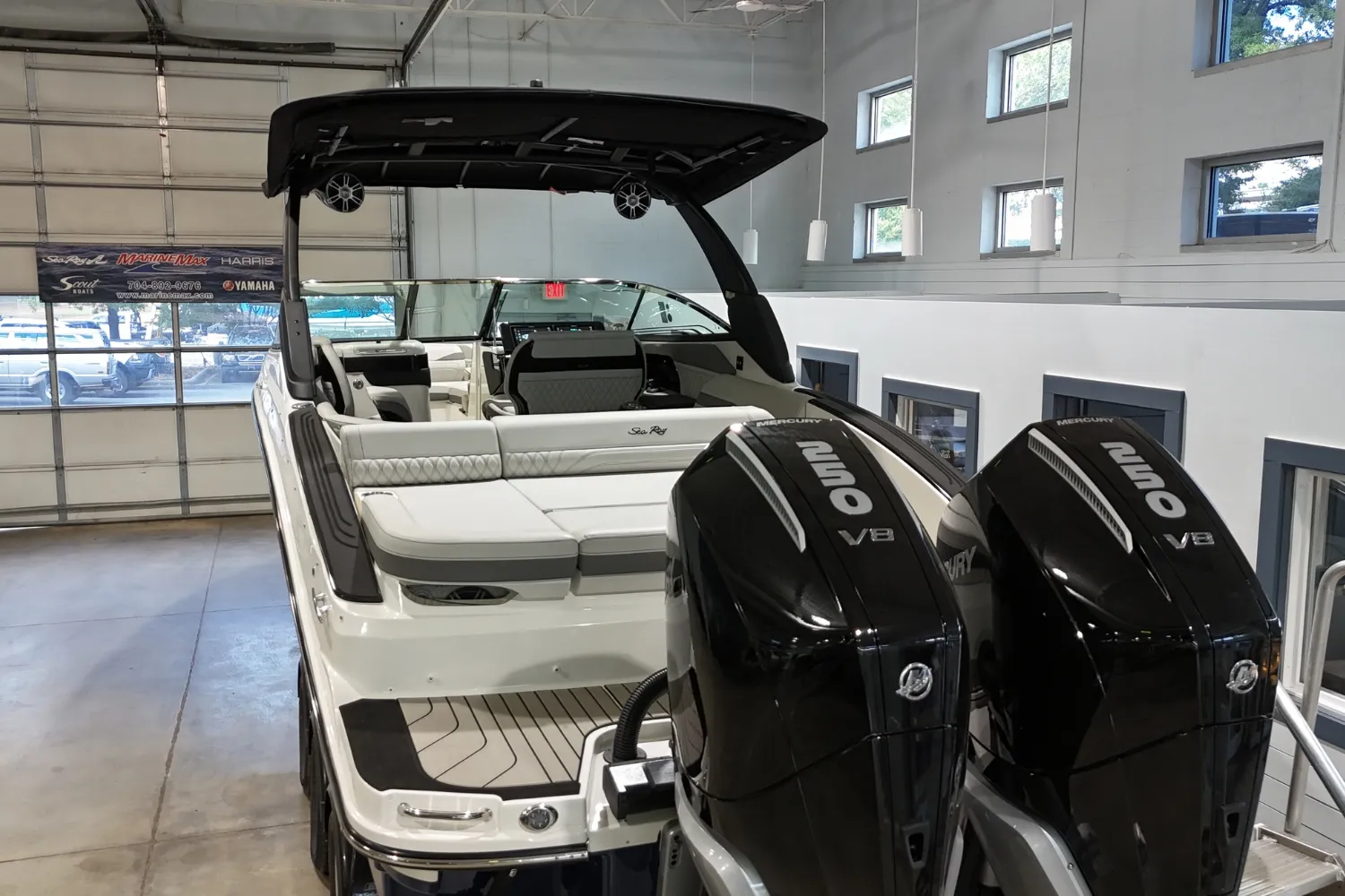 2026 Sea Ray SLX 280 Outboard Image Thumbnail #8