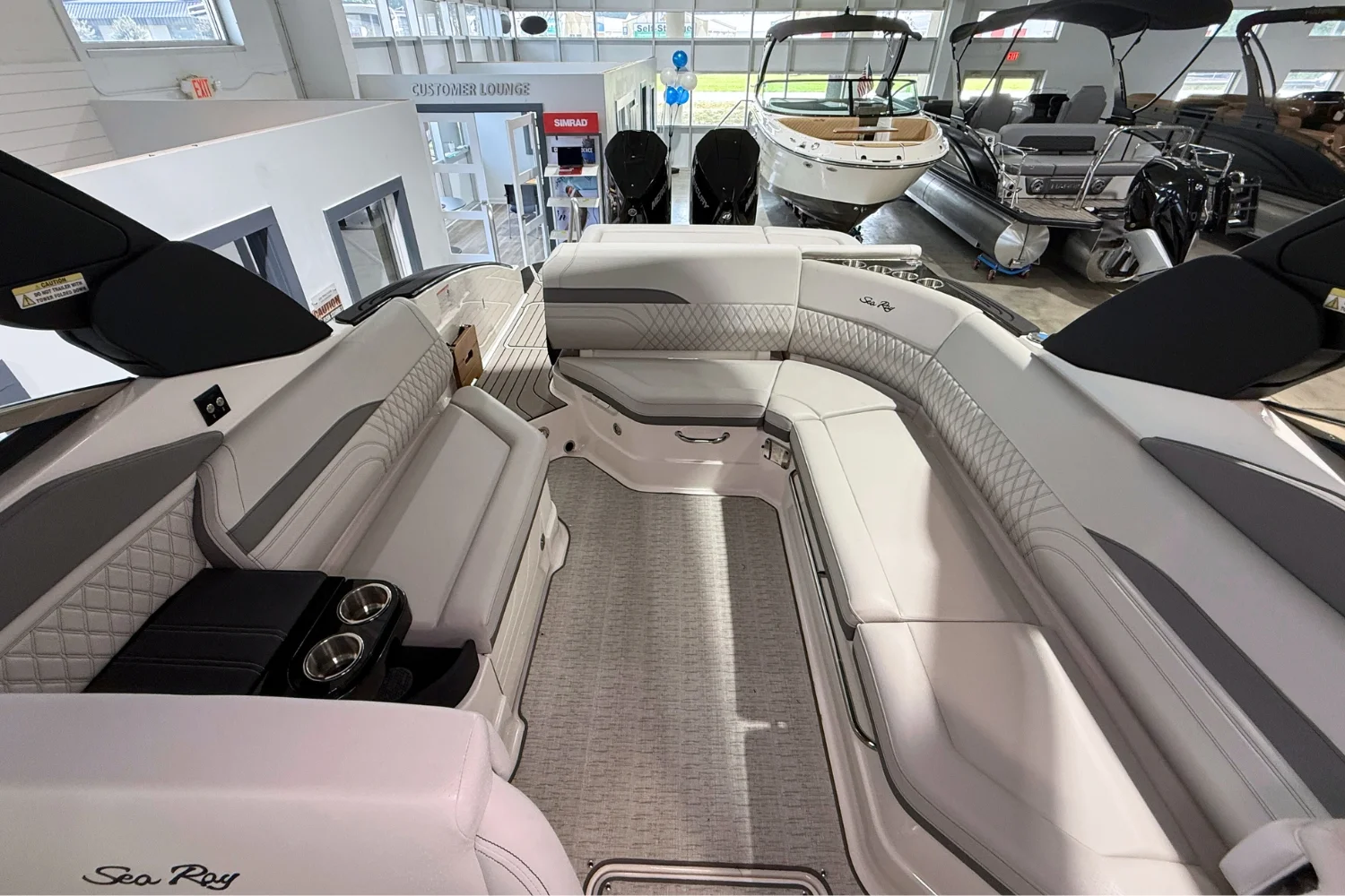 2026 Sea Ray SLX 280 Outboard Image Thumbnail #12