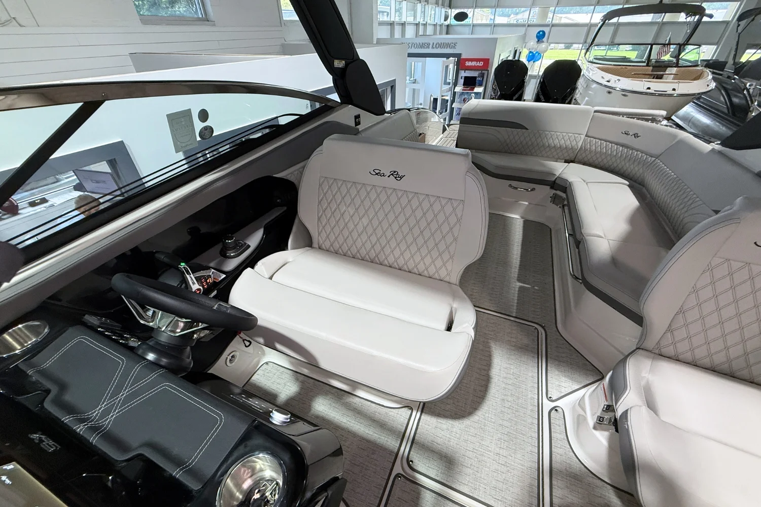 2026 Sea Ray SLX 280 Outboard Image Thumbnail #19