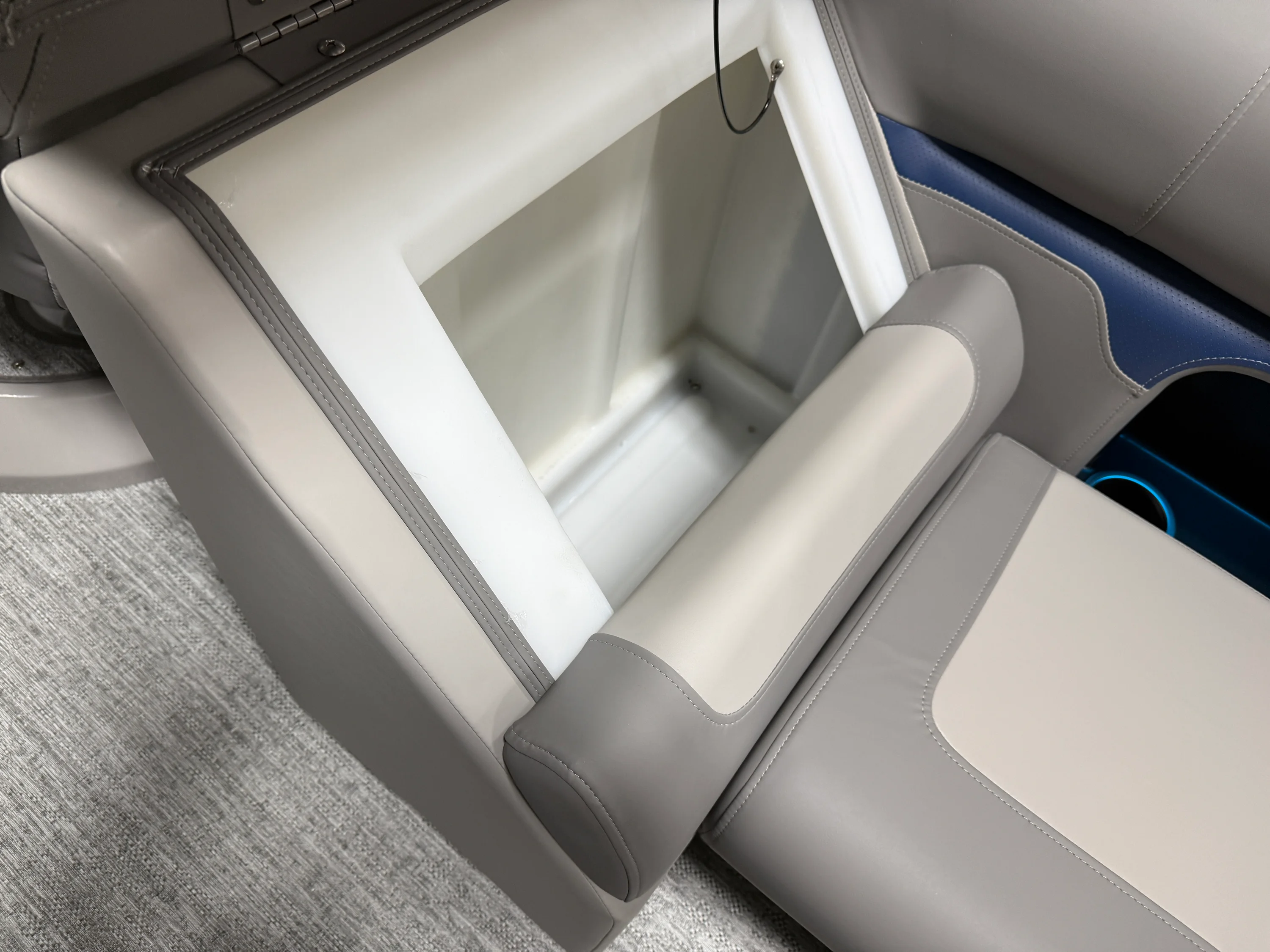 2026 Premier 210SUNSATION Image Thumbnail #30