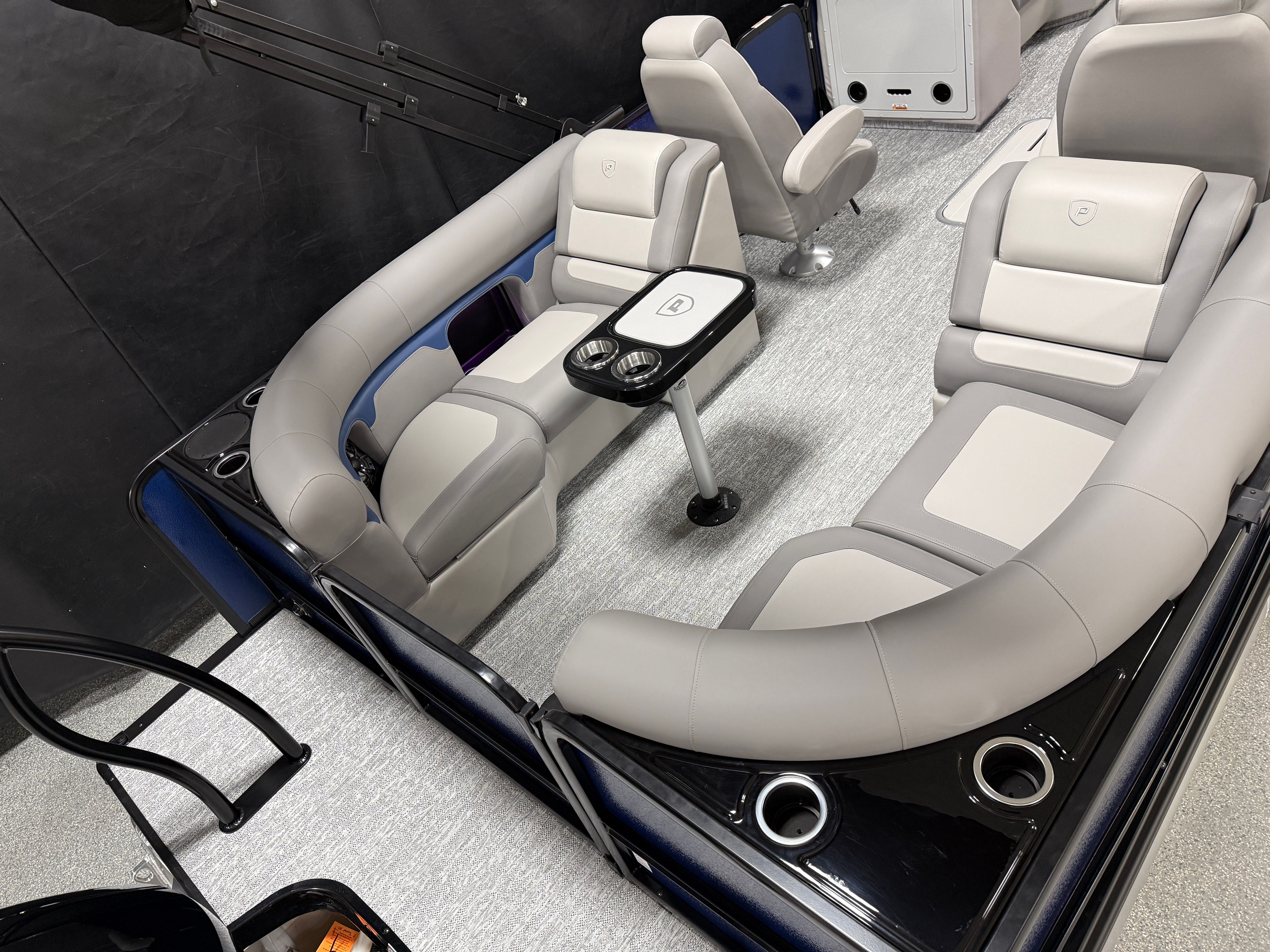 2026 Premier 210SUNSATION Image Thumbnail #9