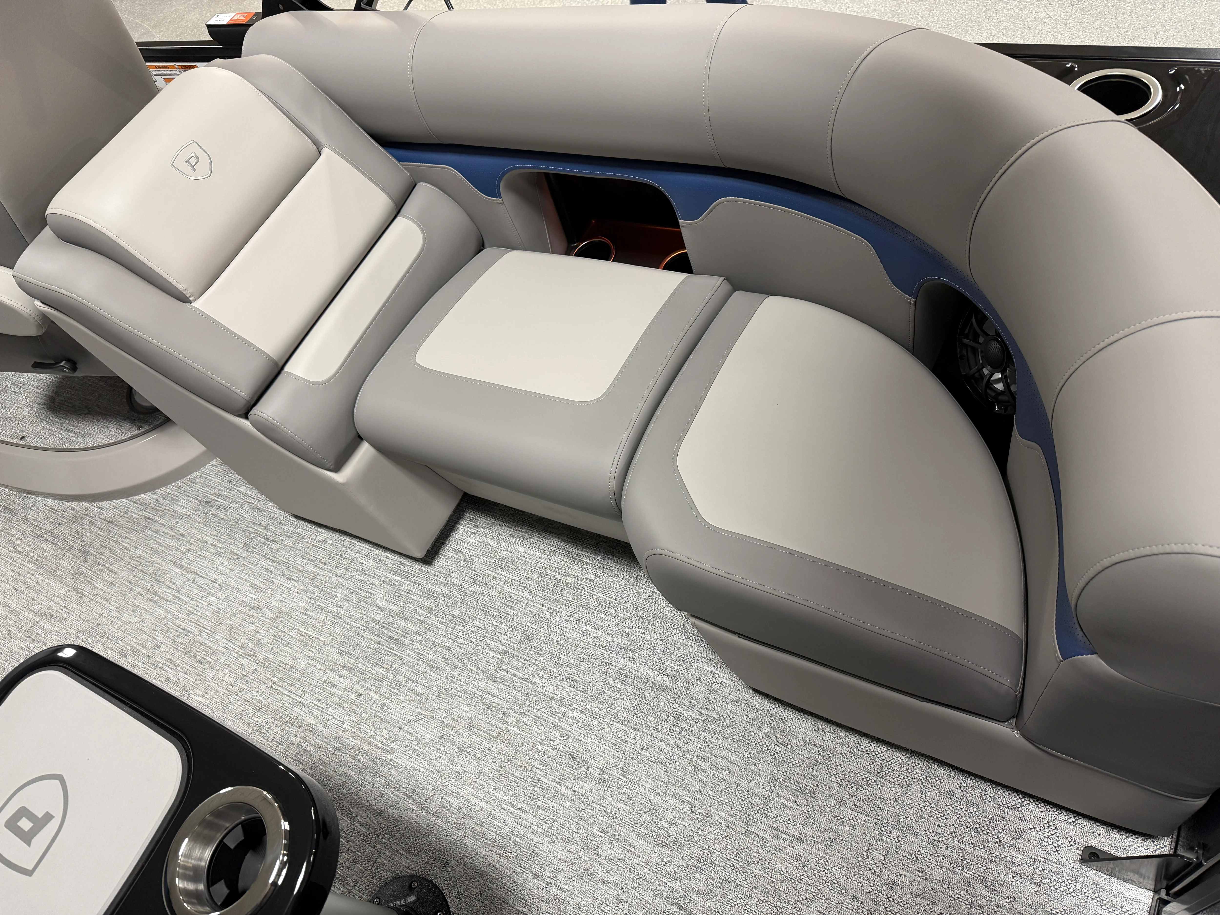 2026 Premier 210SUNSATION Image Thumbnail #27