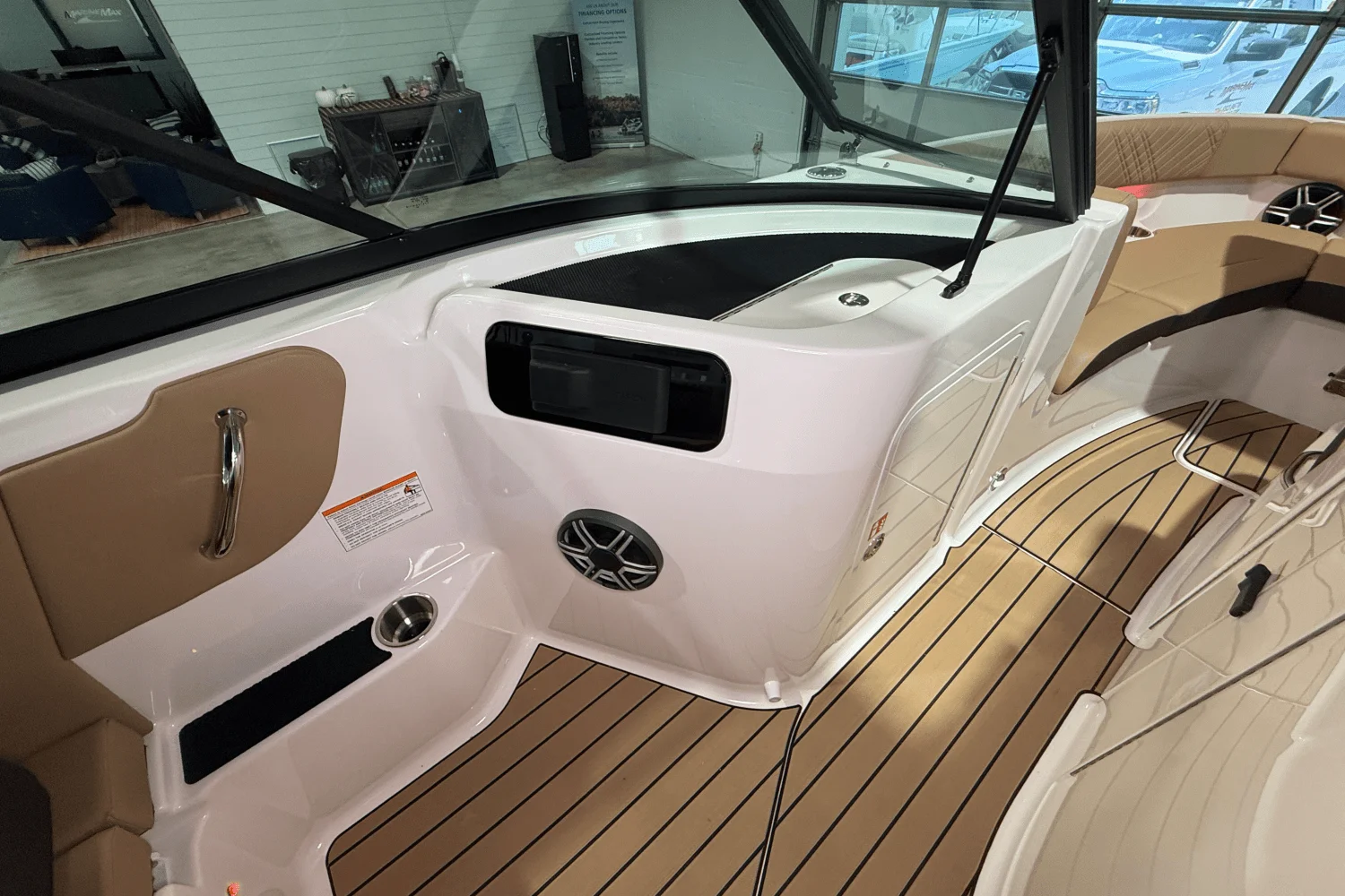 2026 Sea Ray SDX 250 Image Thumbnail #18