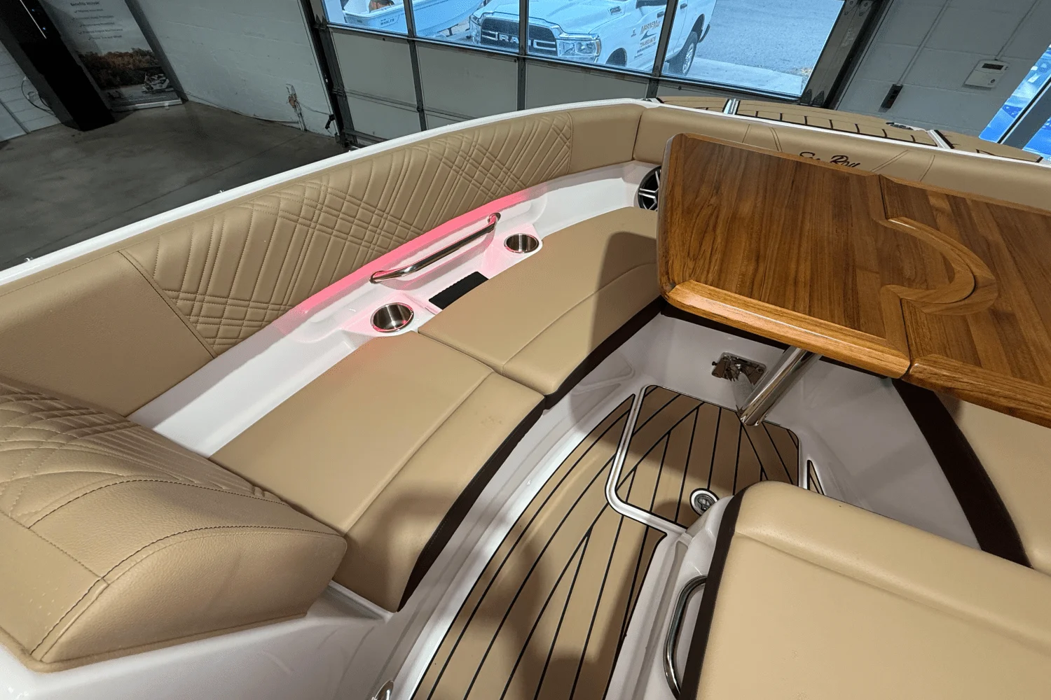 2026 Sea Ray SDX 250 Image Thumbnail #22