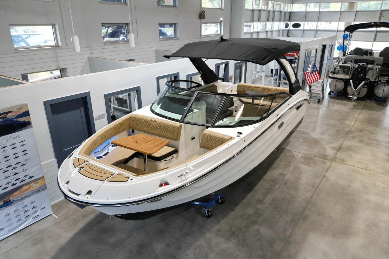 2026 Sea Ray SDX 250 Image Thumbnail #2