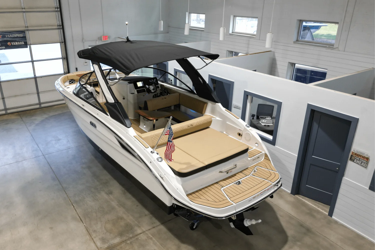 2026 Sea Ray SDX 250 Image Thumbnail #4