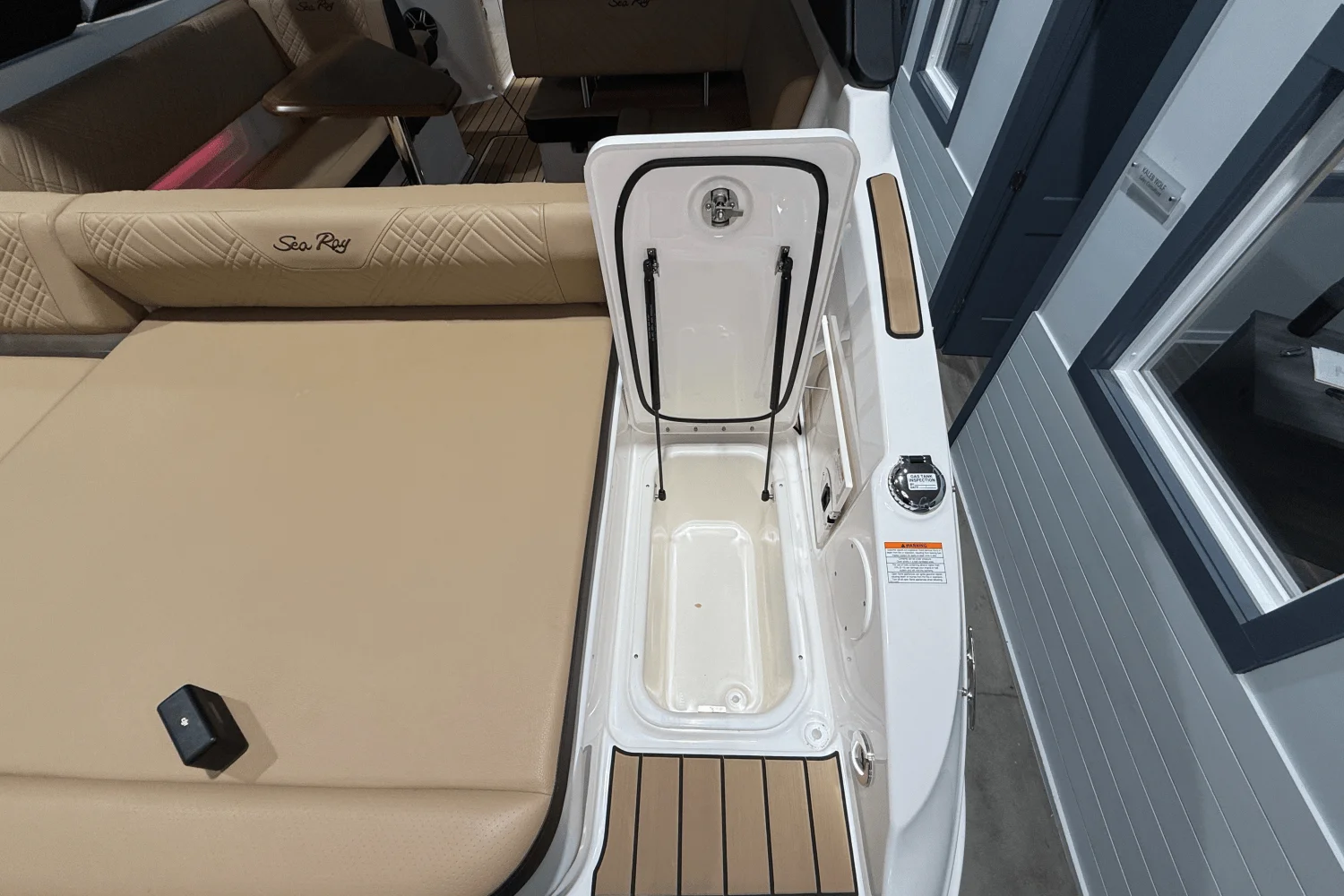 2026 Sea Ray SDX 250 Image Thumbnail #5