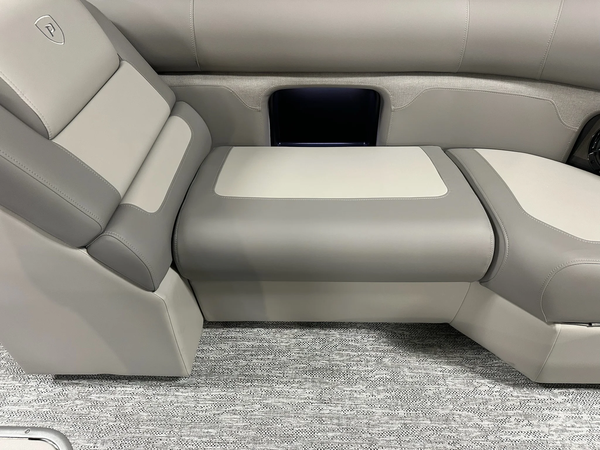 2026 Premier 210SUNSATION Image Thumbnail #54