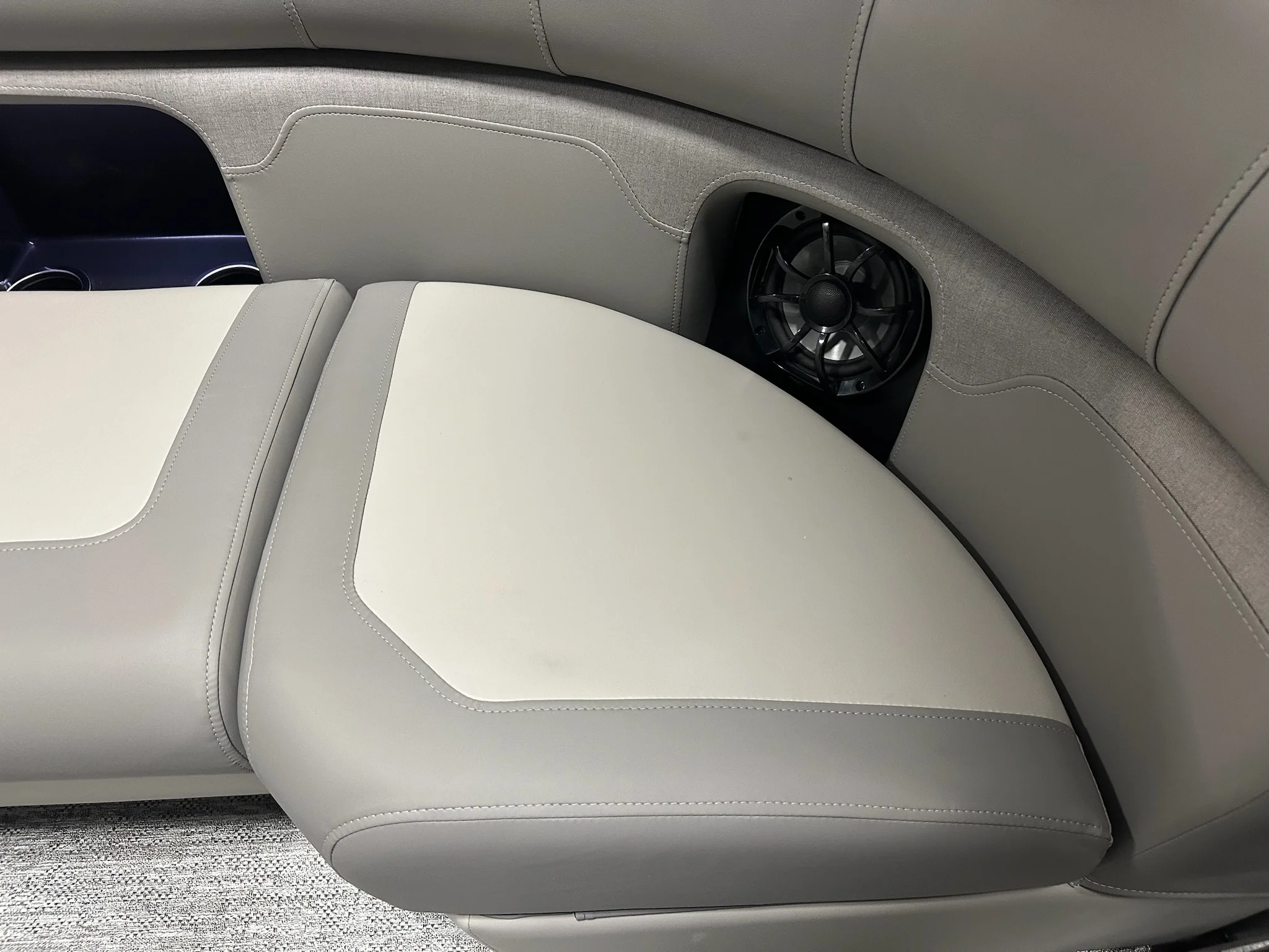 2026 Premier 210SUNSATION Image Thumbnail #25