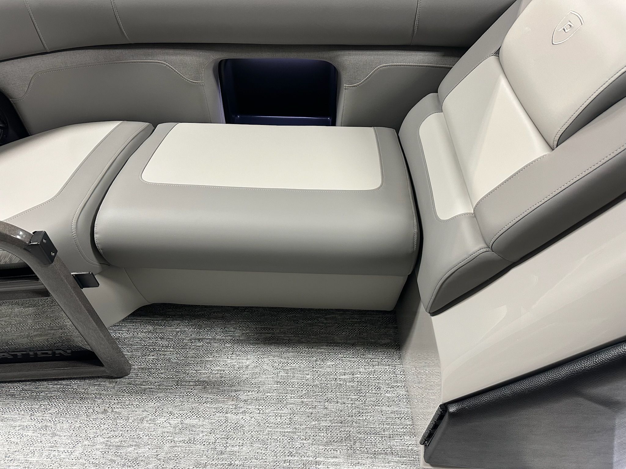 2026 Premier 210SUNSATION Image Thumbnail #59