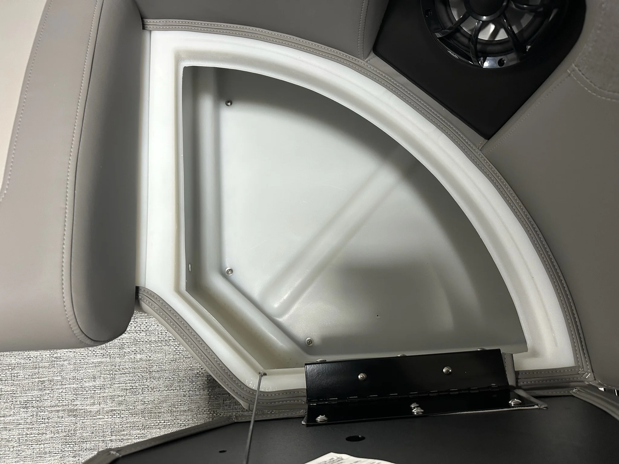 2026 Premier 210SUNSATION Image Thumbnail #26