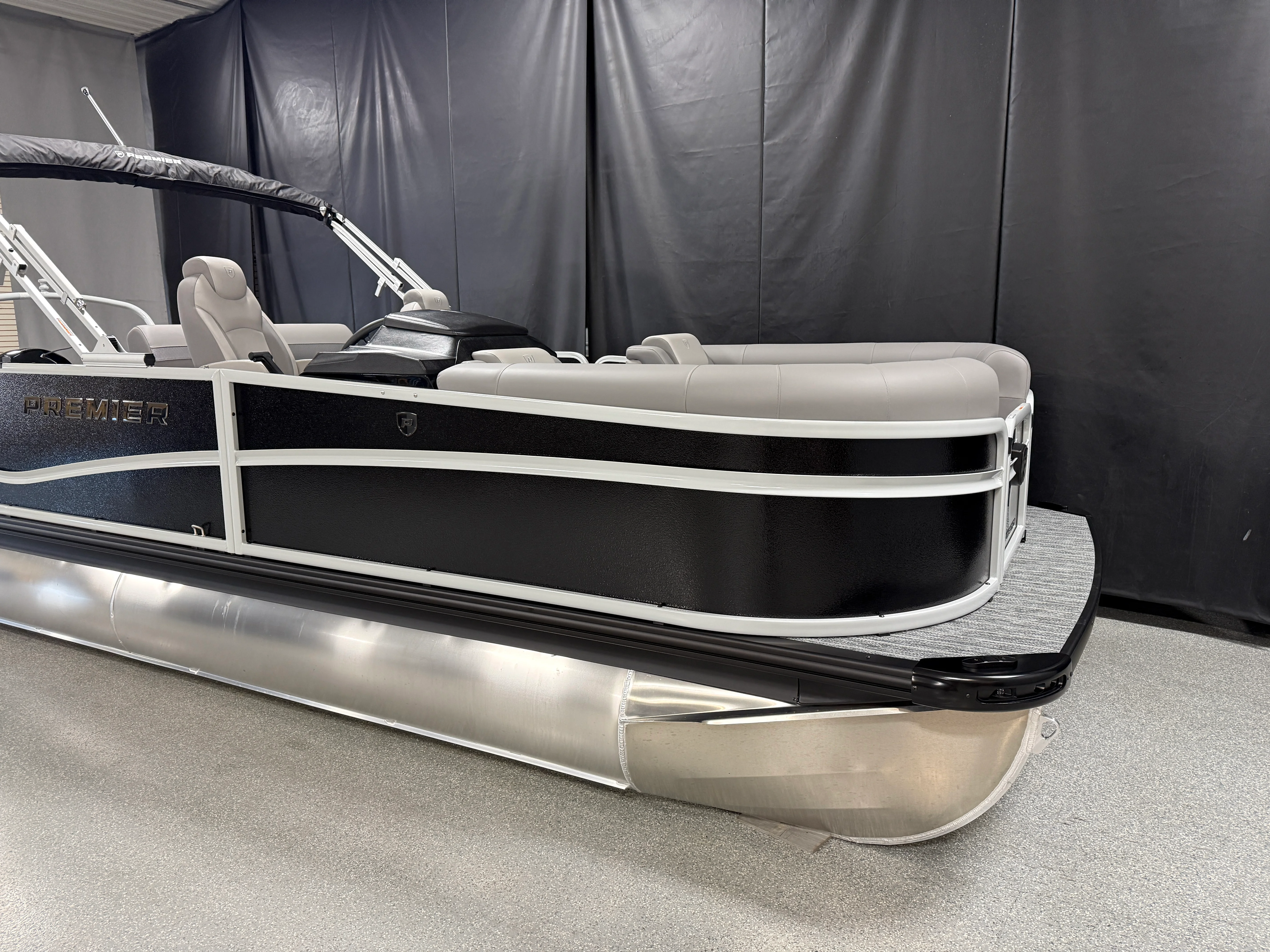 2026 Premier 210SUNSATION Image Thumbnail #2