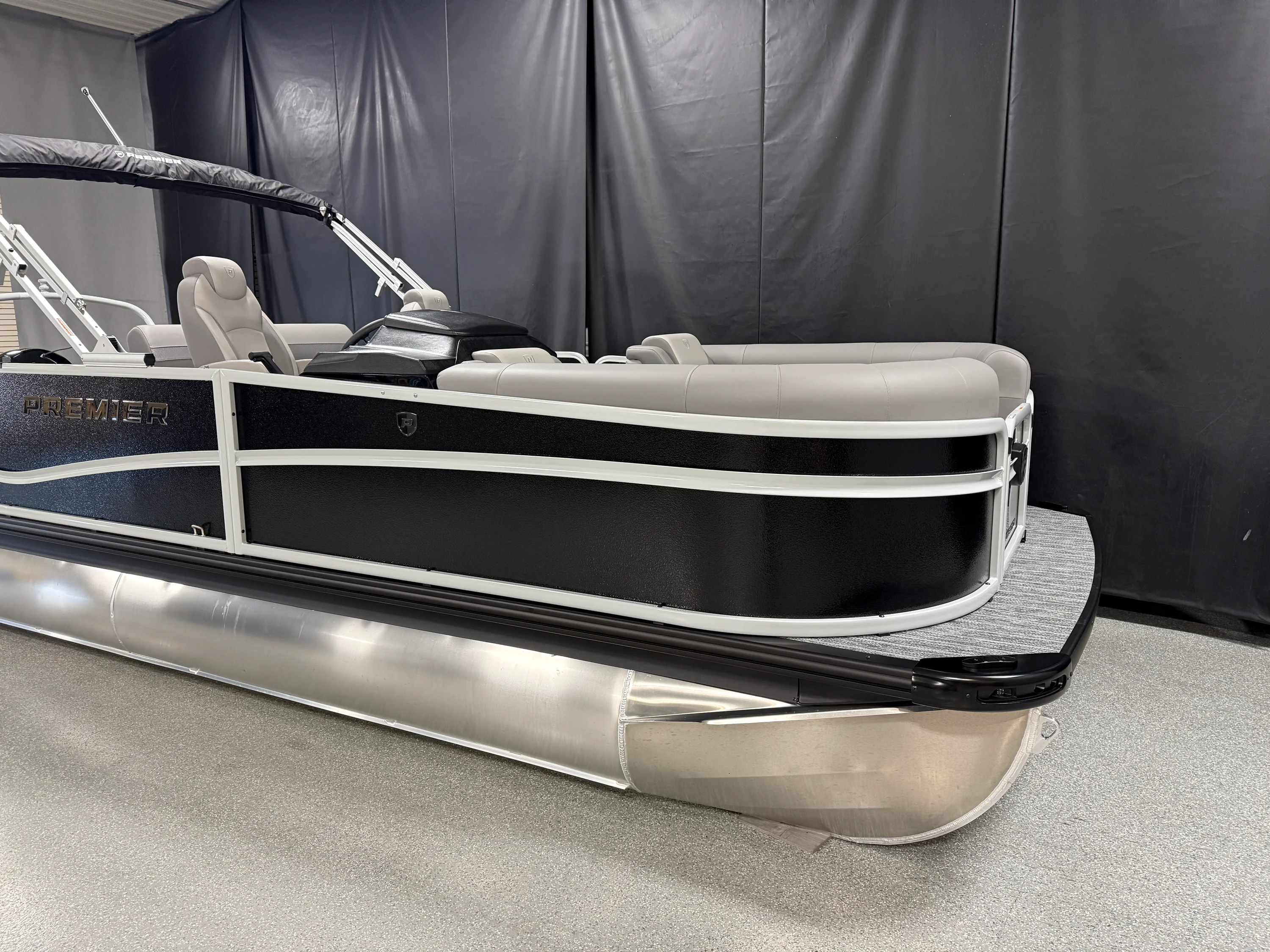 2026 Premier 210SUNSATION Image Thumbnail #2
