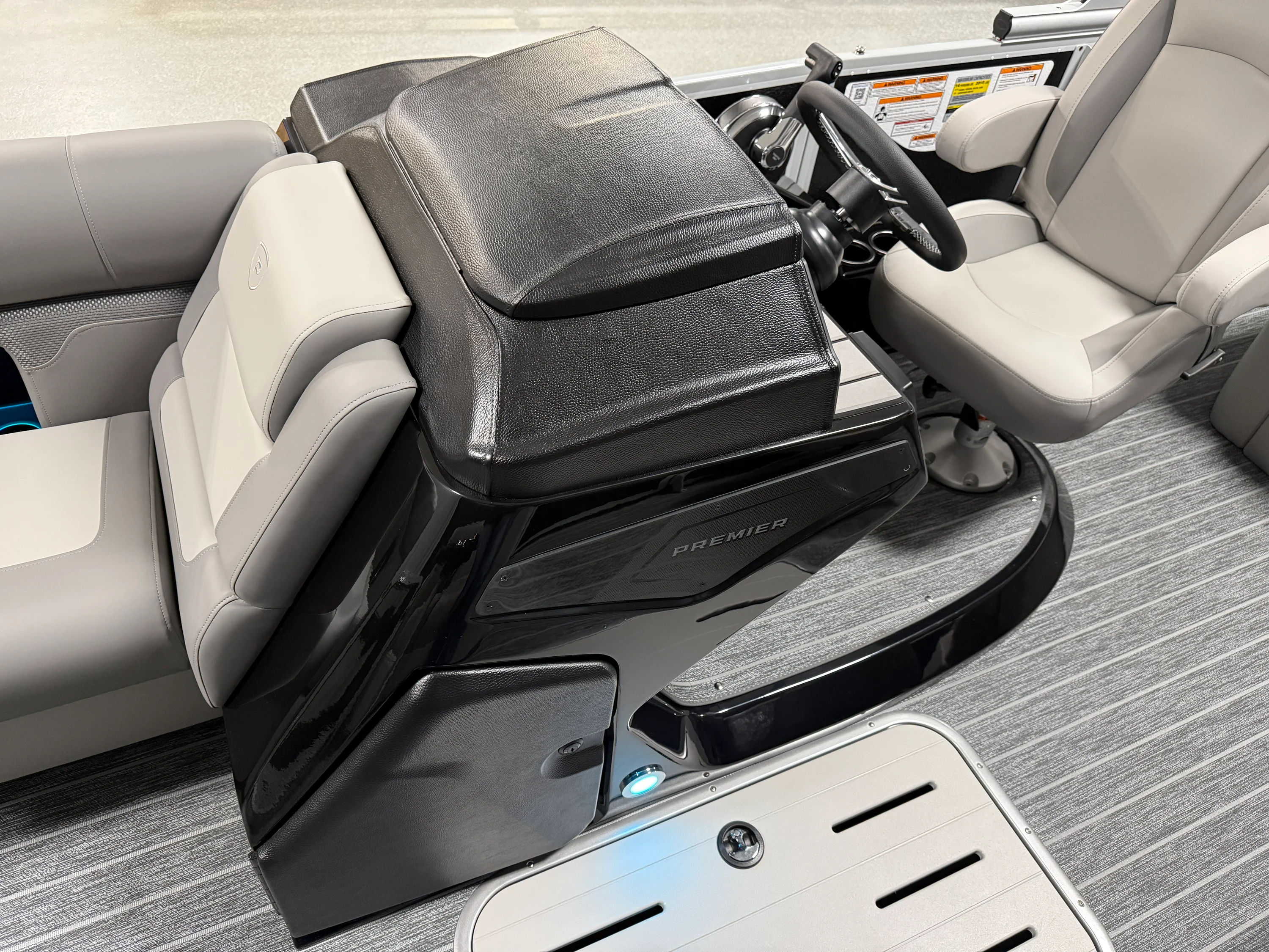2026 Premier 210SUNSATION Image Thumbnail #37