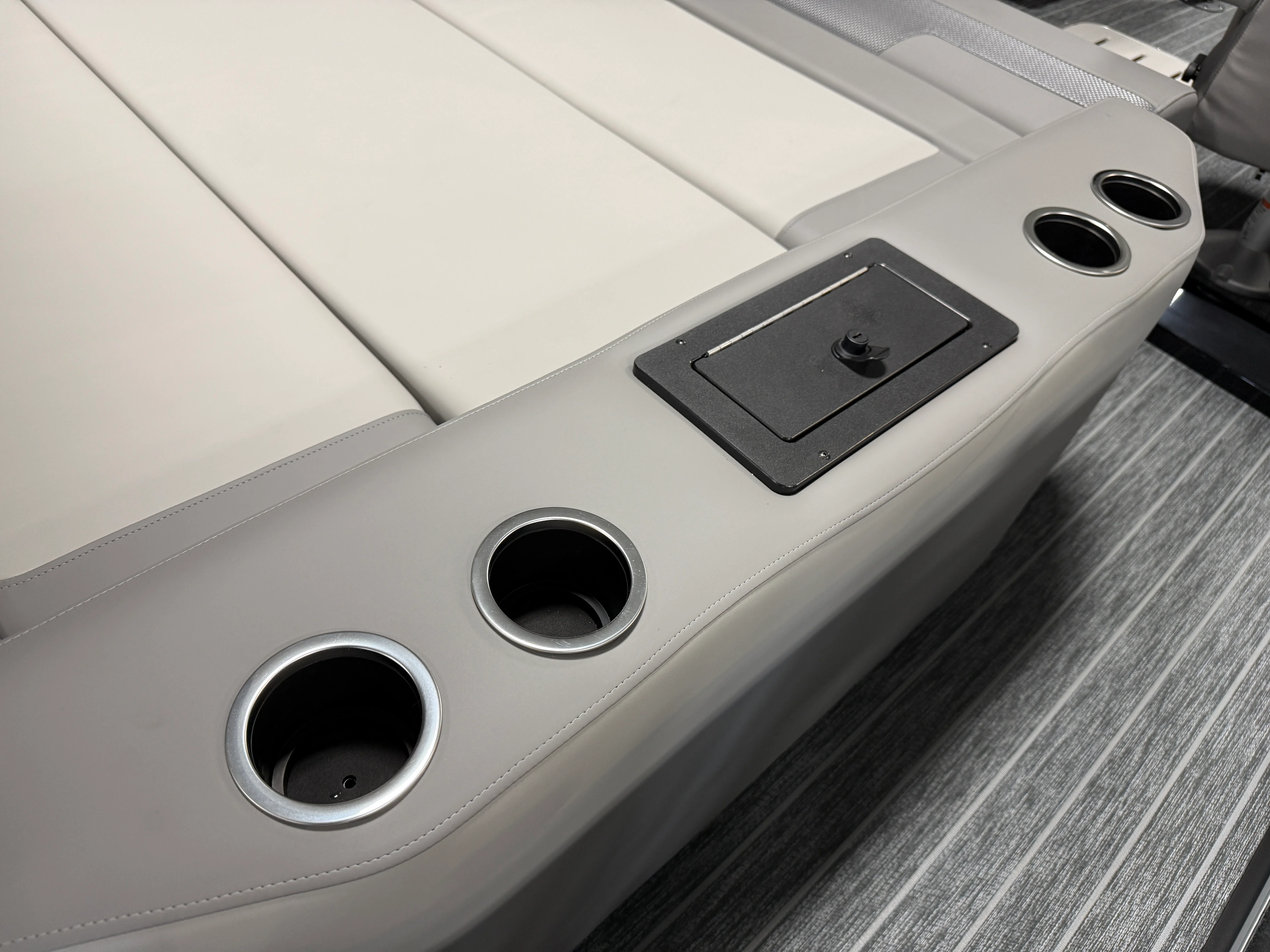 2026 Premier 210SUNSATION Image Thumbnail #60