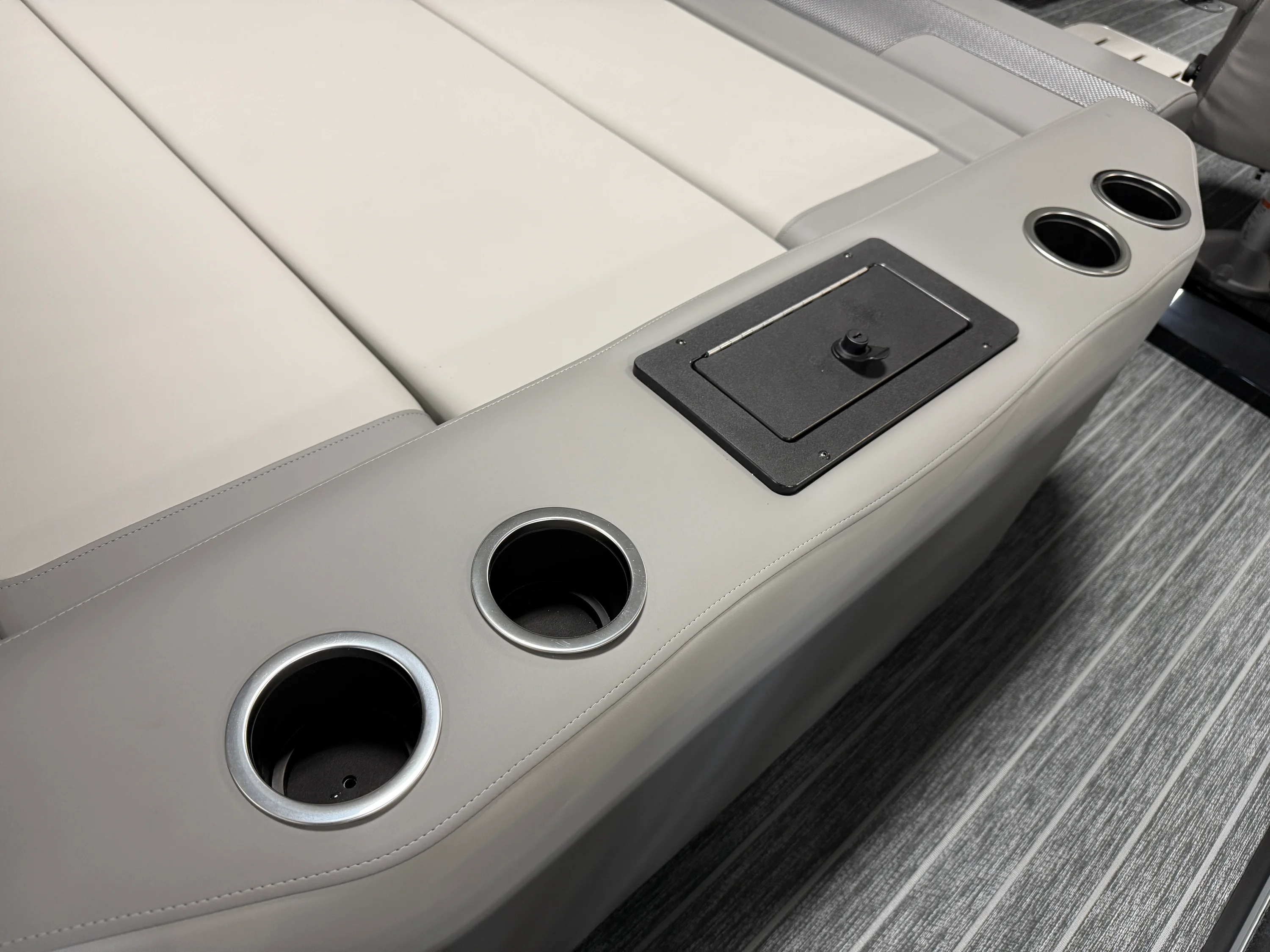 2026 Premier 210SUNSATION Image Thumbnail #60