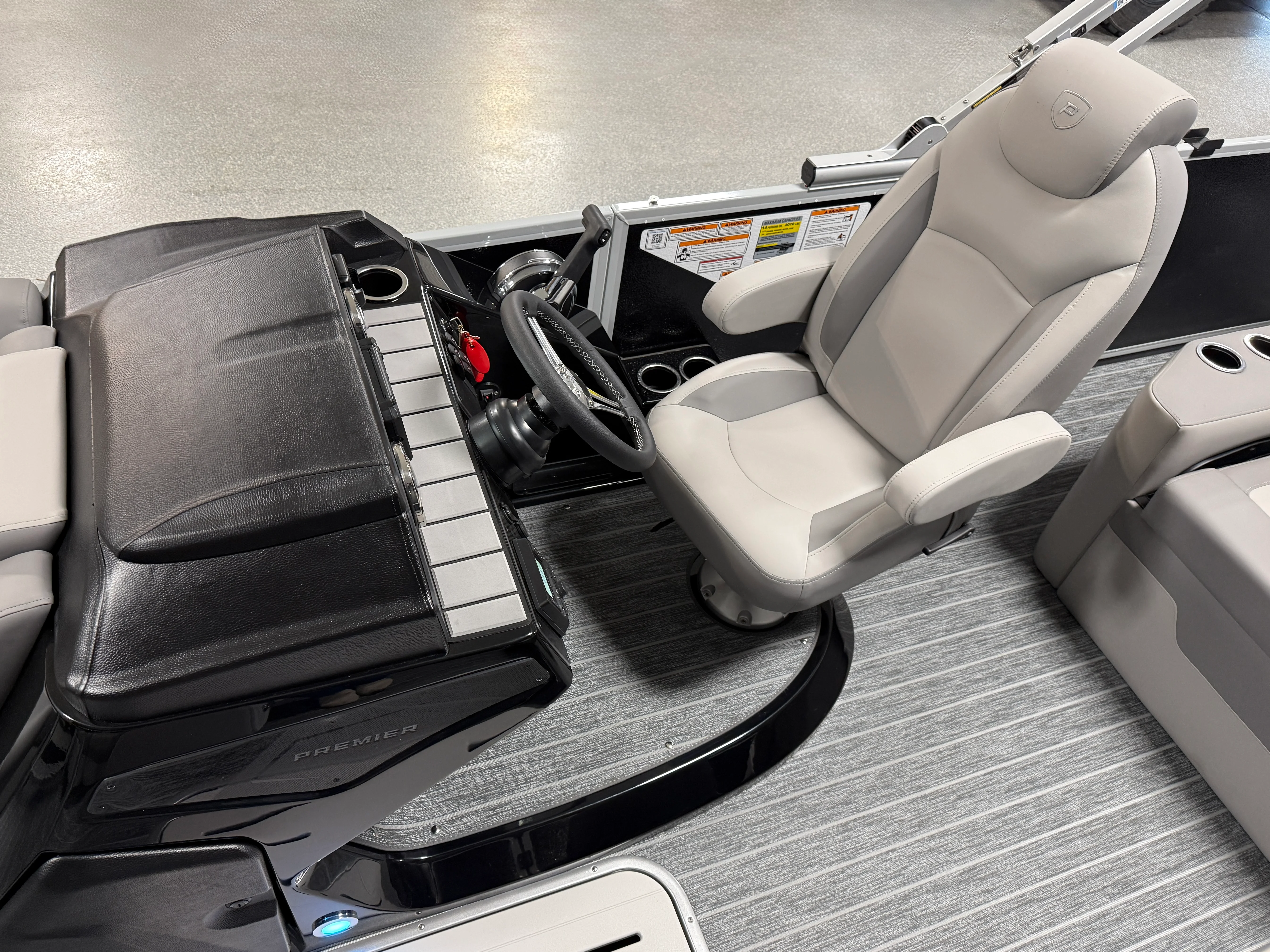 2026 Premier 210SUNSATION Image Thumbnail #36