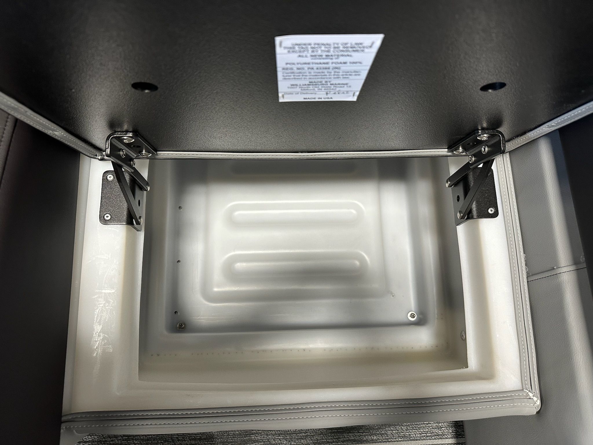 2026 Premier 210SUNSATION Image Thumbnail #21